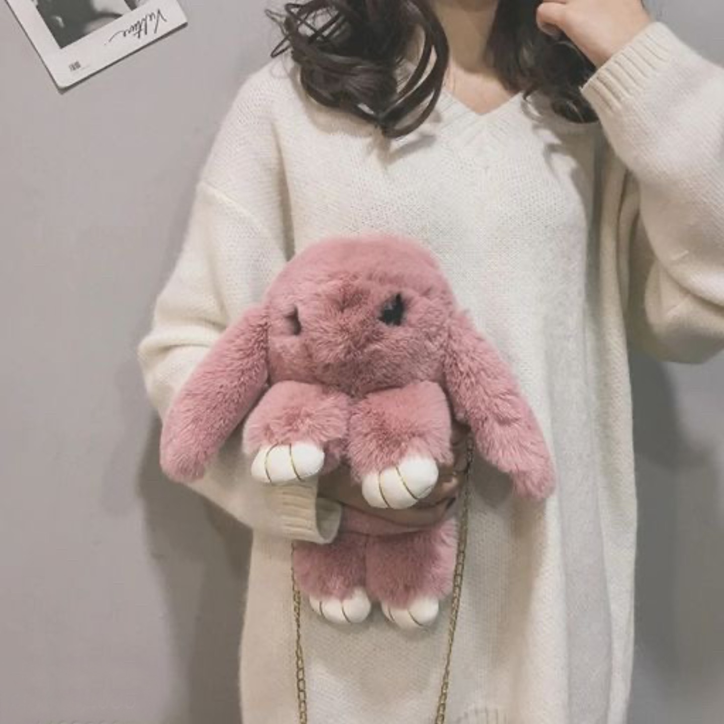 Cozy rabbit slingbag