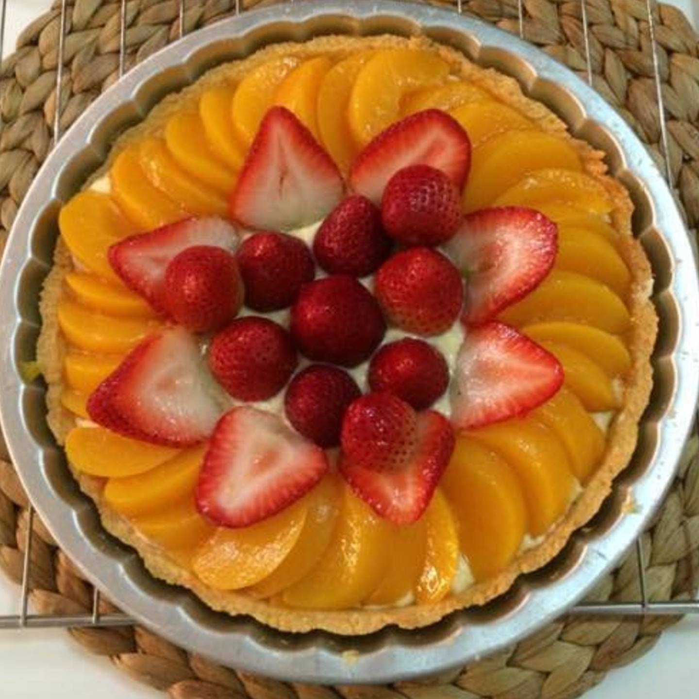 Peaches & strawberries Tart