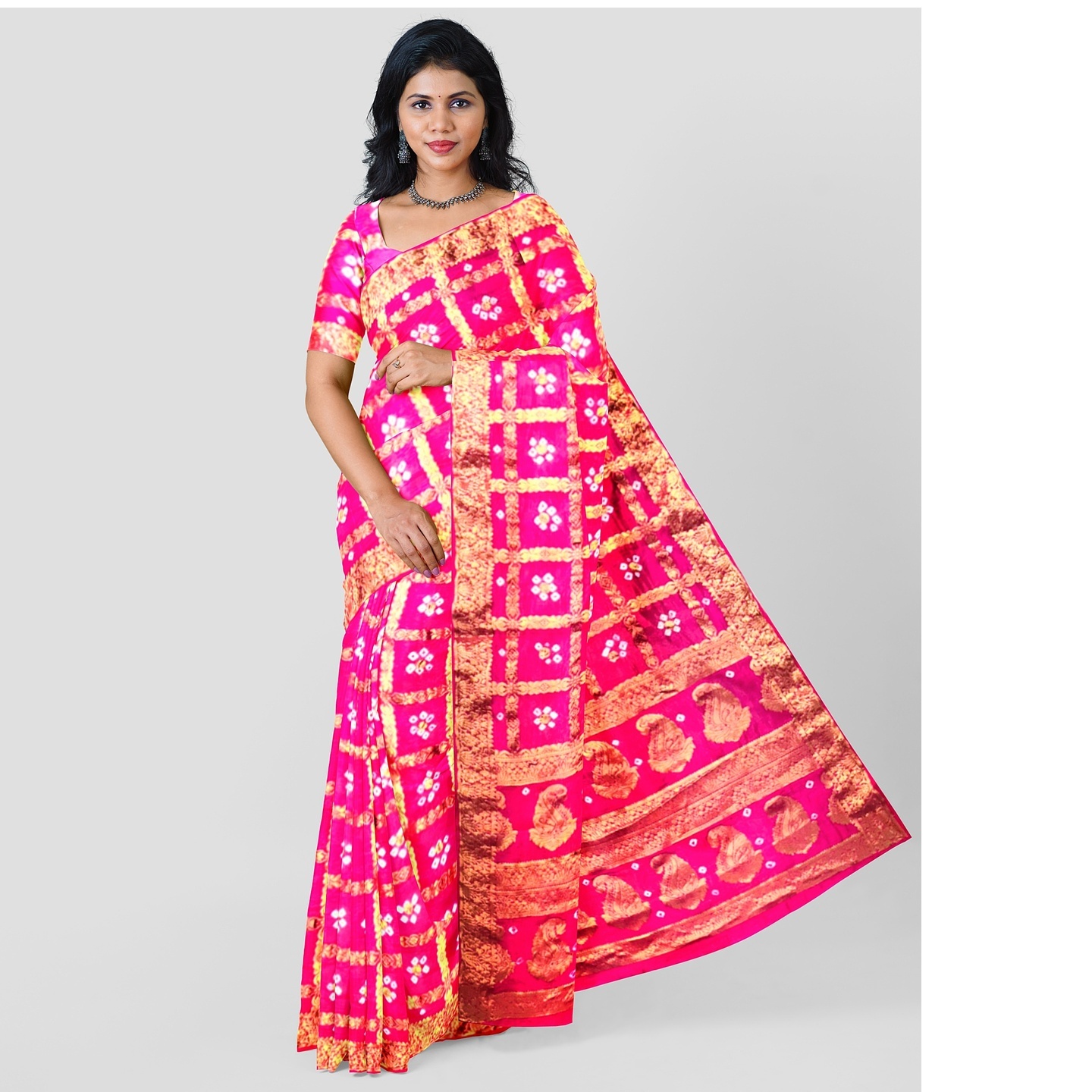 Buy Designer Sarees Online - Latest Silk, Cotton, Printed & Traditional Sarees