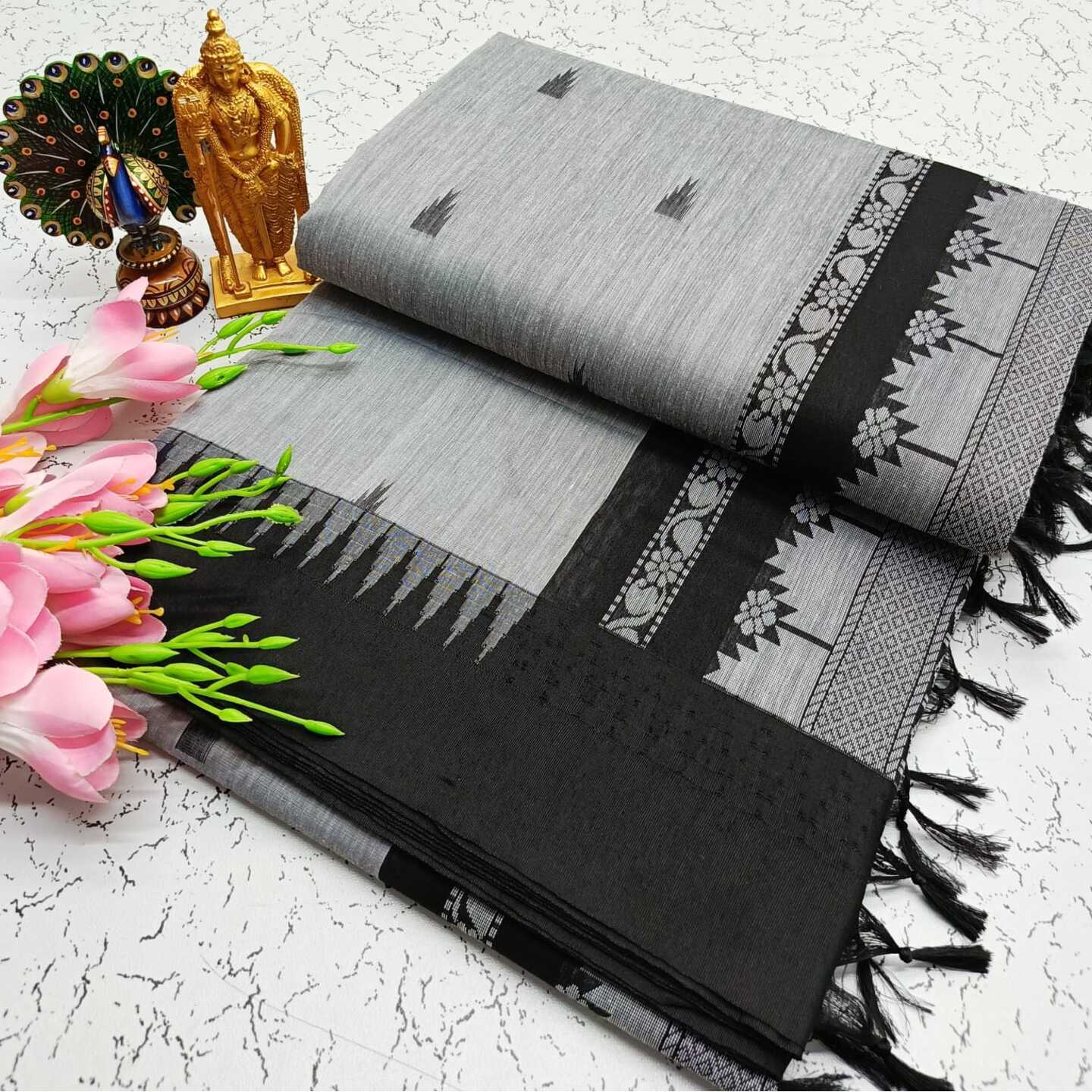 AshBlack. Kaly ani South Cotton Silk Handloom Saree