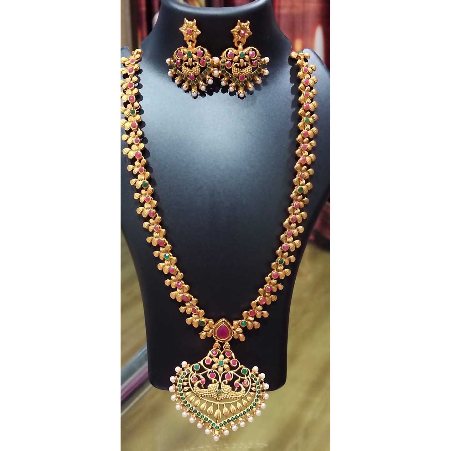 Matte Finish ChokerNecklace  With Jhumki Pune