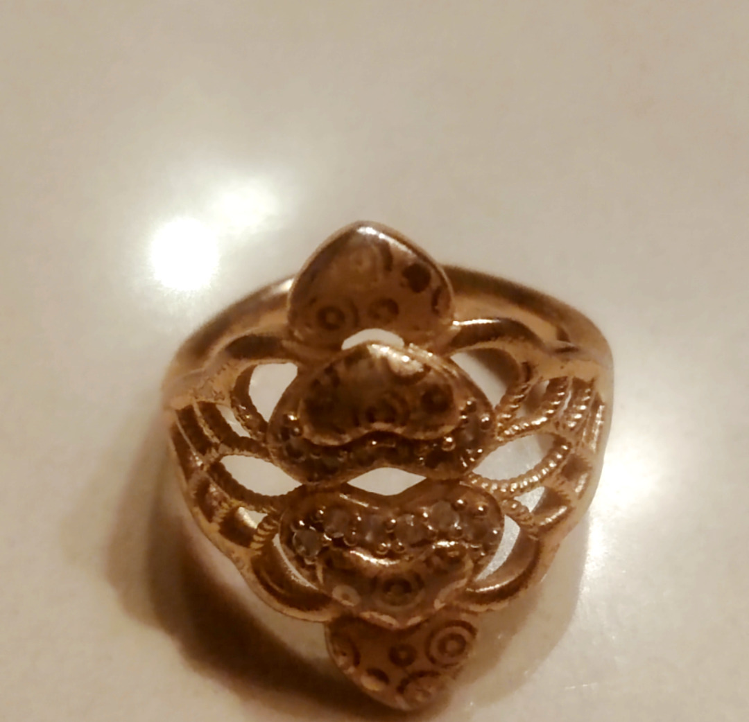 Multi Heart Shaped Woman's Rose Gold Ring Size 7 