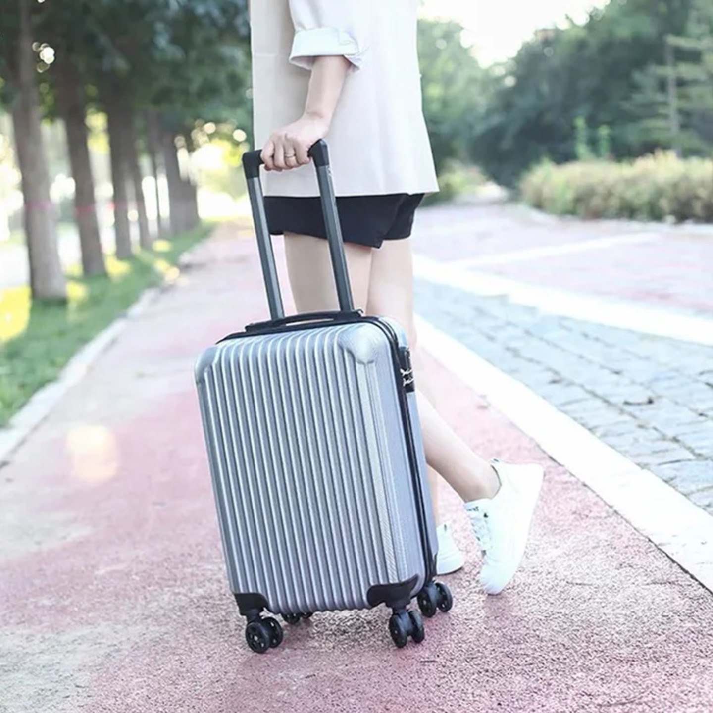 Trolley Bag Big And Small Suitcase Bag For Men & Women Use Bag ( Set Of 2 Multi Color )