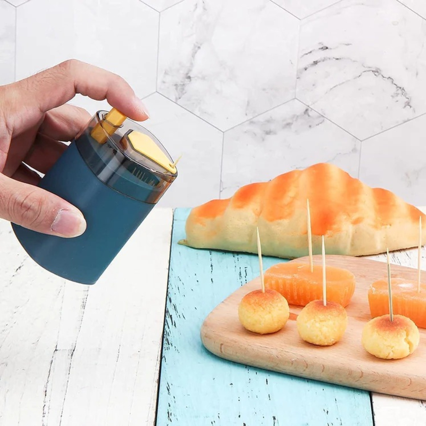 TOOTHPICK HOLDER DISPENSER, POP-UP AUTOMATIC TOOTHPICK DISPENSER FOR KITCHEN RESTAURANT THICKENING TOOTHPICKS CONTAINER POCKET NOVELTY, SAFE CONTAINER TOOTHPICK STORAGE BOX.