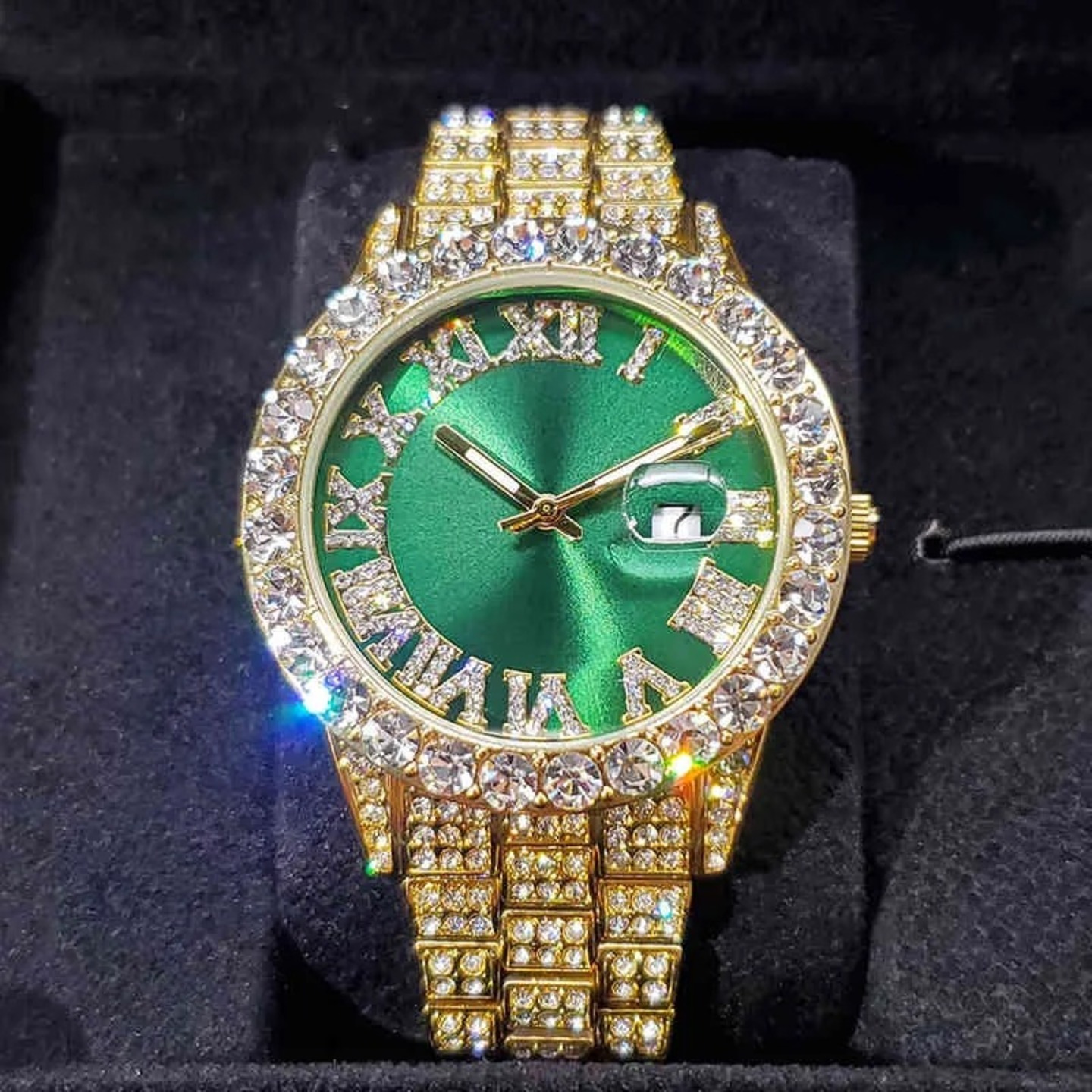 ICEDIAMOND Green Roman Dial Iced Out Wrist Watch Full Bling CZ Diamond Quartz Calendar Watch for Men Women