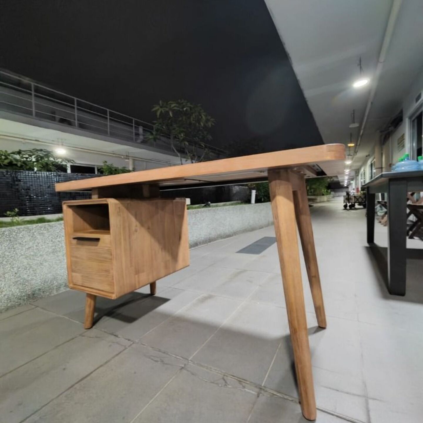 VETTEL ACACIA WOOD Writing Desk