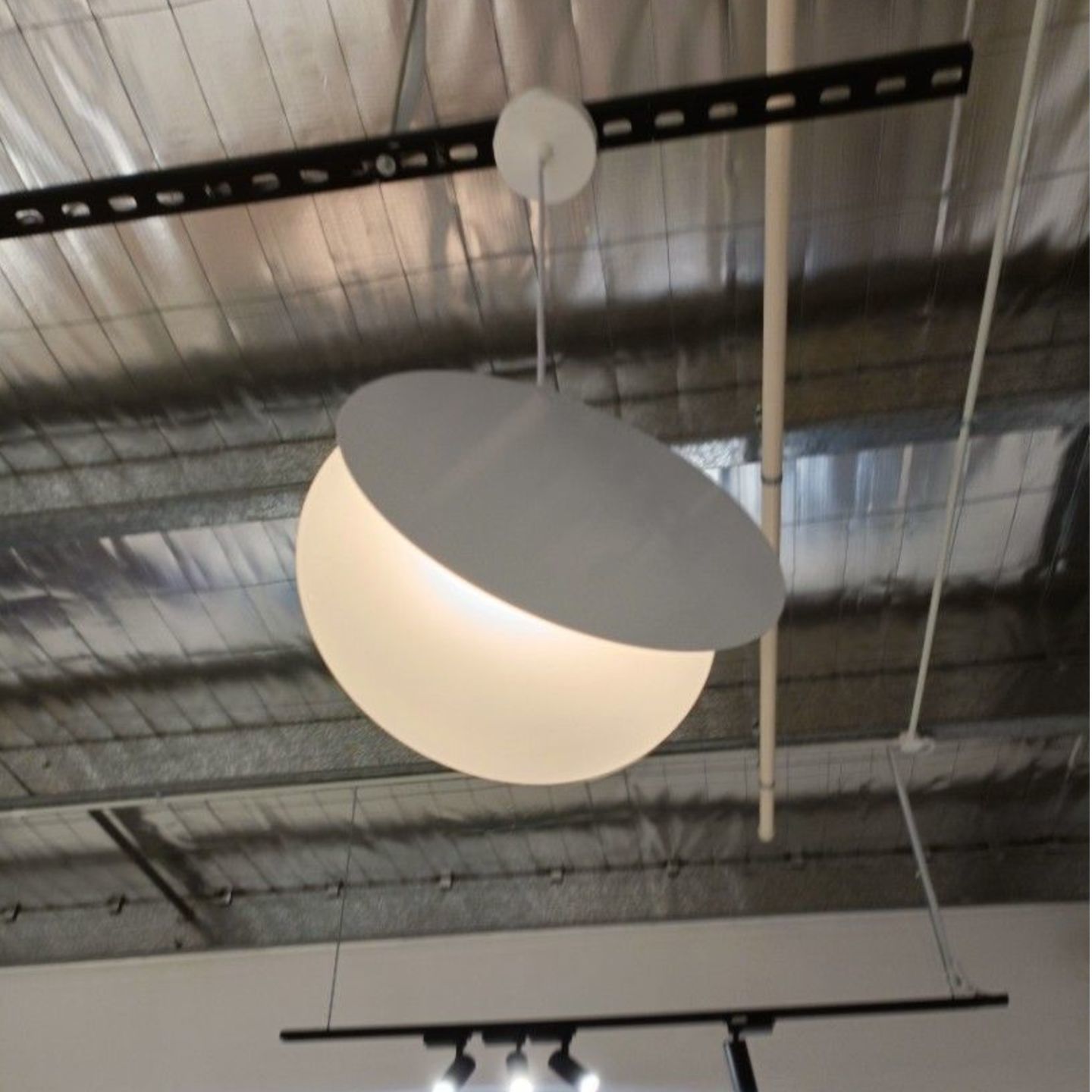 KLAPS Hanging Pendant Lamp in WHITE