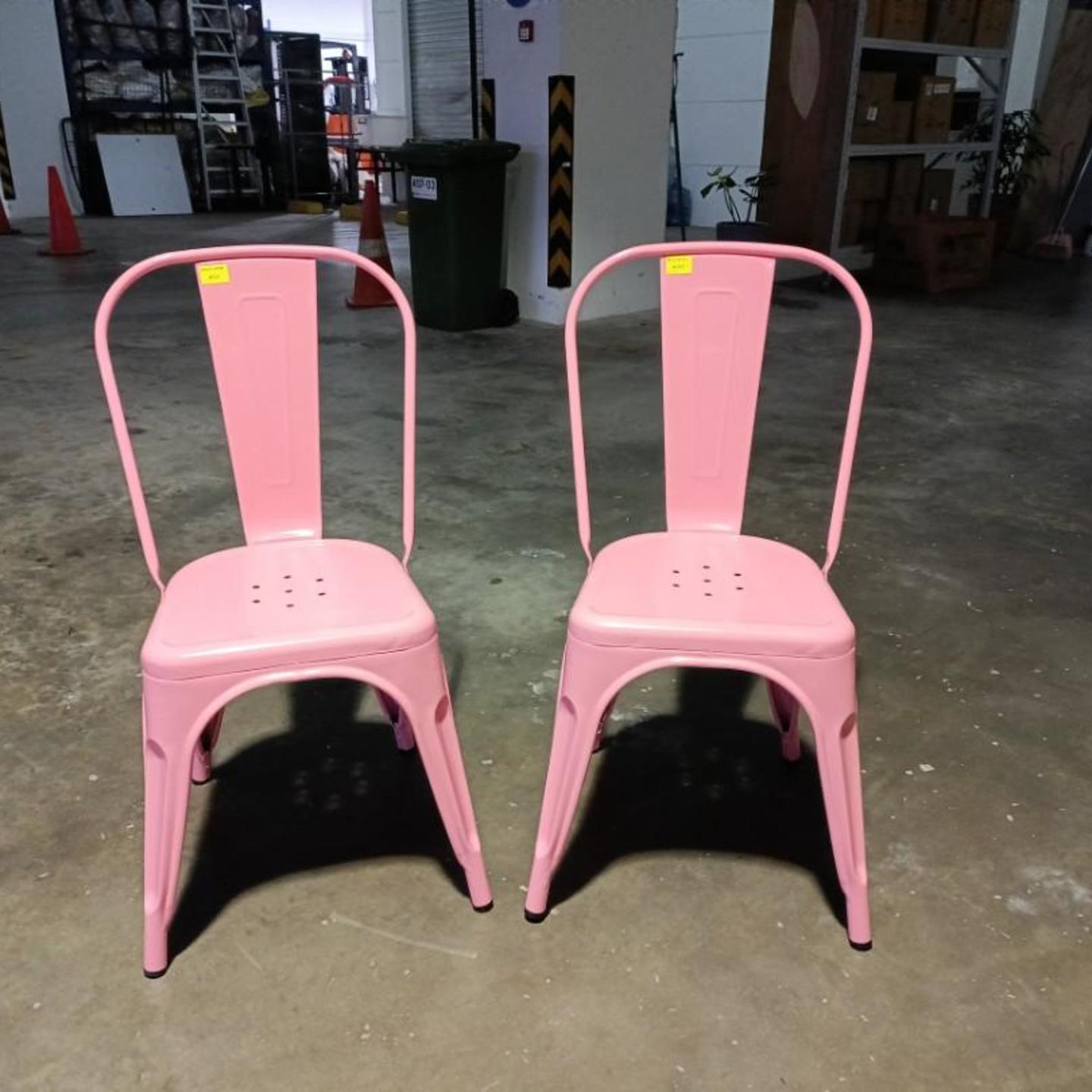 2 x VADO Retro Metal Chair in PINK