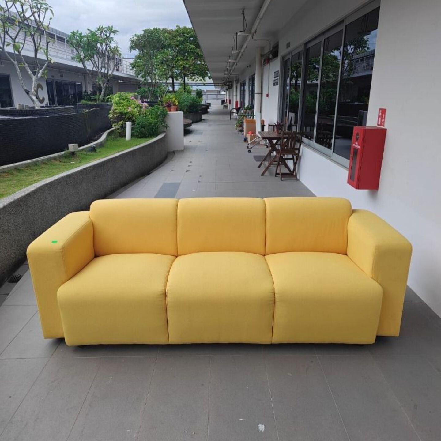 KELLER 3 Seater Sofa in YELLOW FABRIC