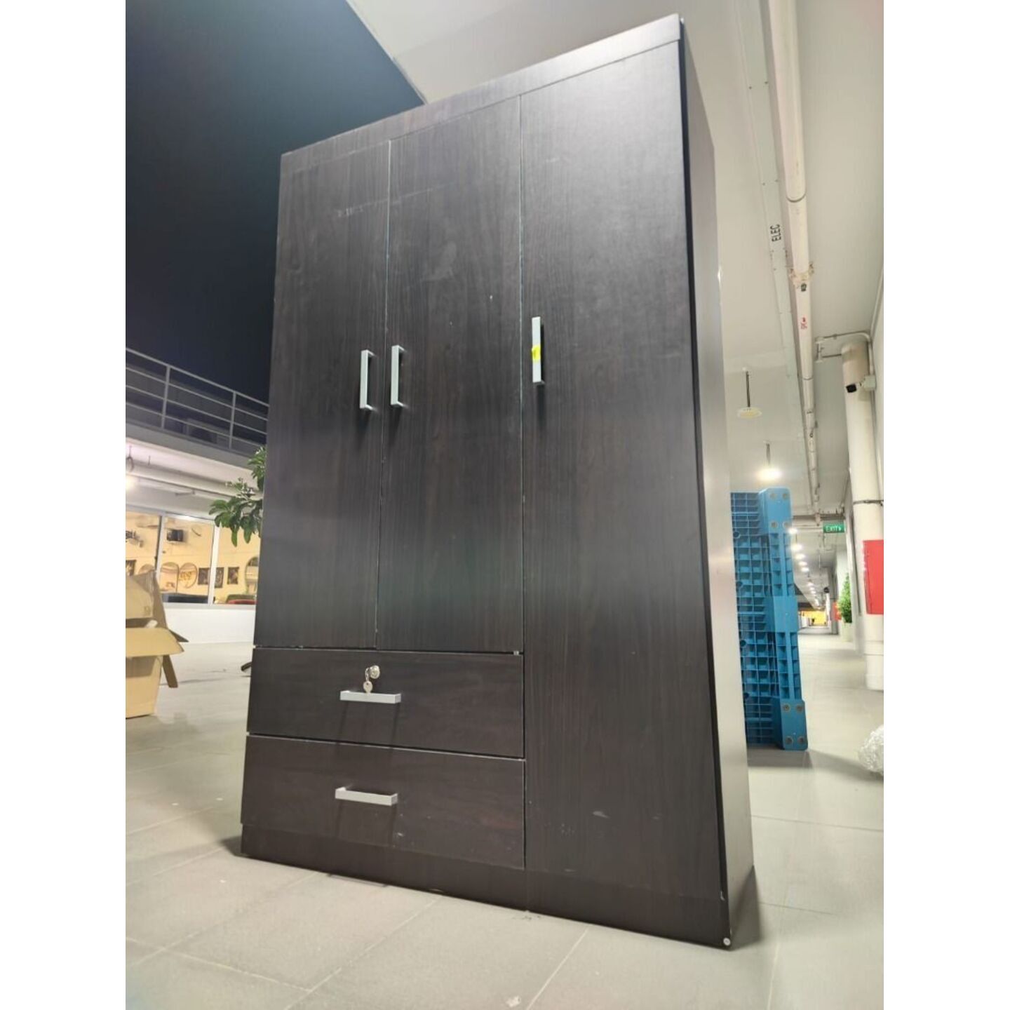LEFAL 3 Door Wardrobe in WALNUT