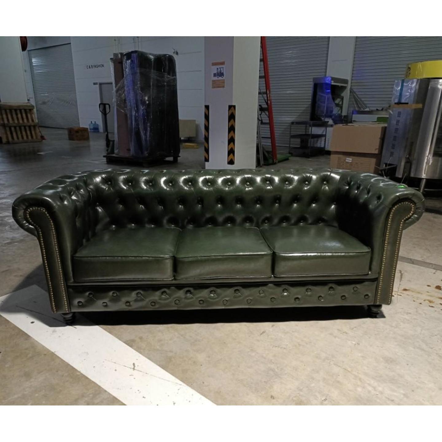 PRE-ORDER SALVADORE X 3 Seater Chesterfield Sofa in EMERALD GREEN PUB- Delivery Early Nov 21