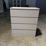 RIKIEL Chest of Drawers