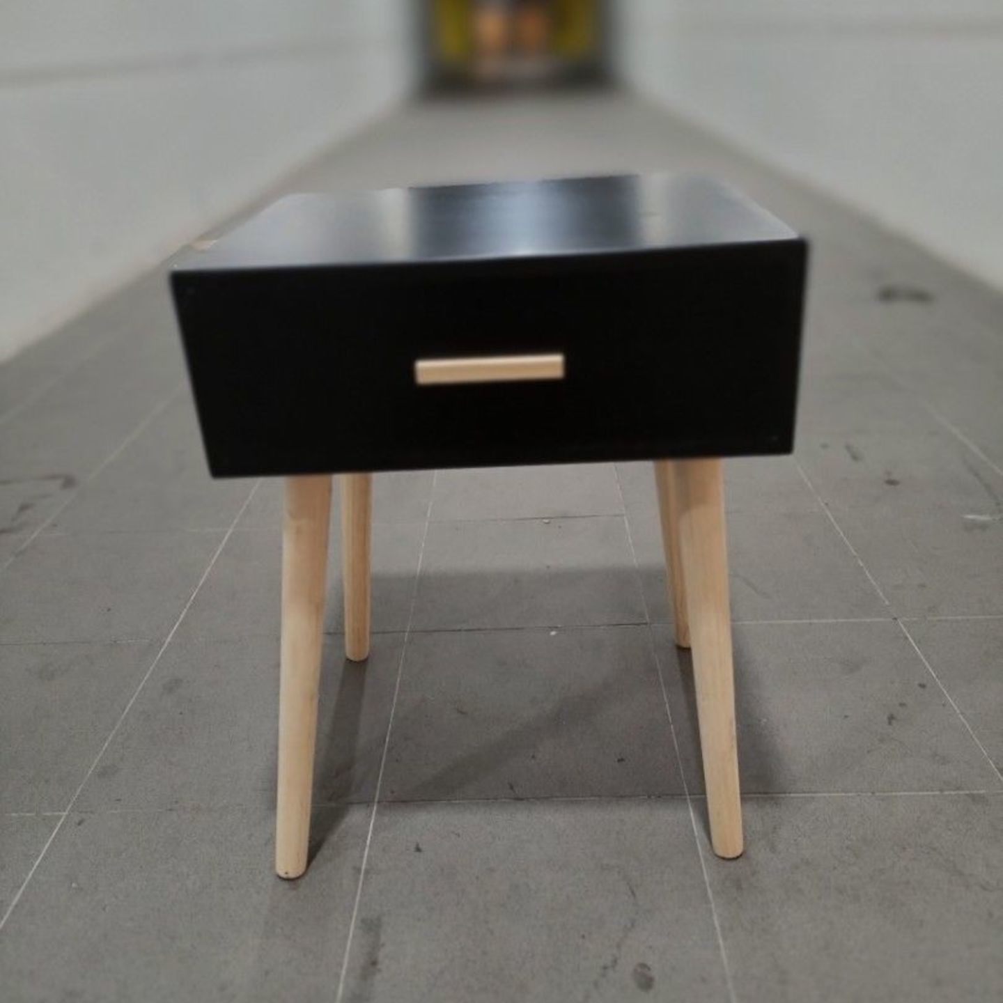 BAGVUS Side Table in BLACK with Single Drawer