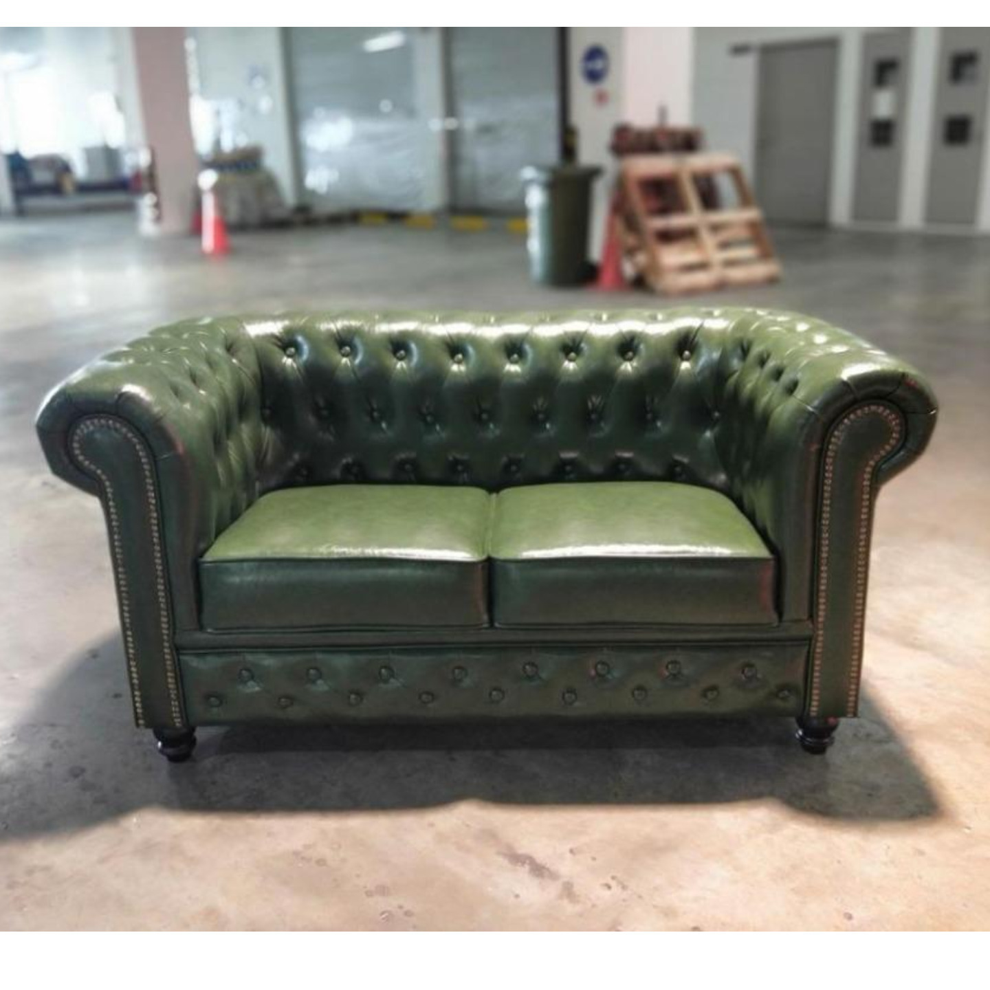 PRE-ORDER SALVADORE X 2 Seater Chesterfield Sofa in EMERALD GREEN - Estimated Delivery in Mid August 2021