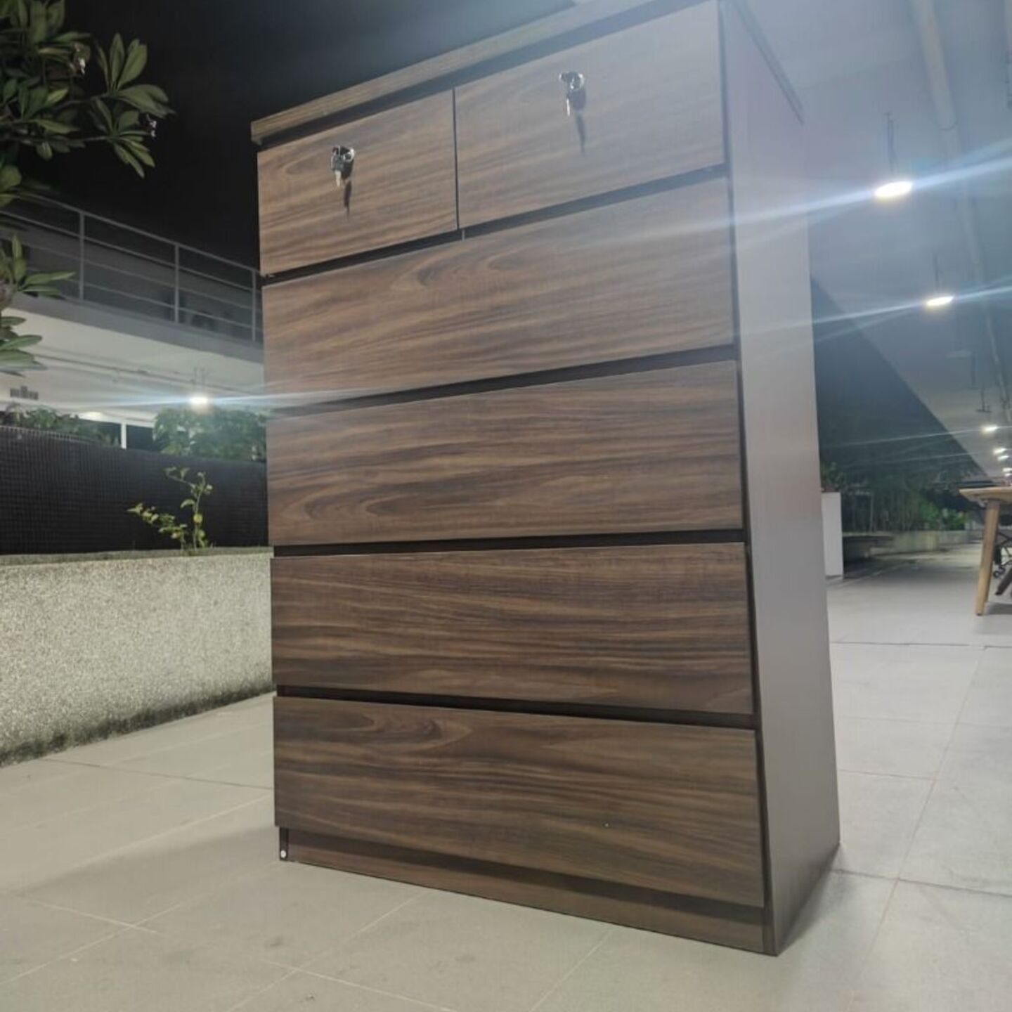 SOURIN 5 Tier Chest of Drawers With Lock