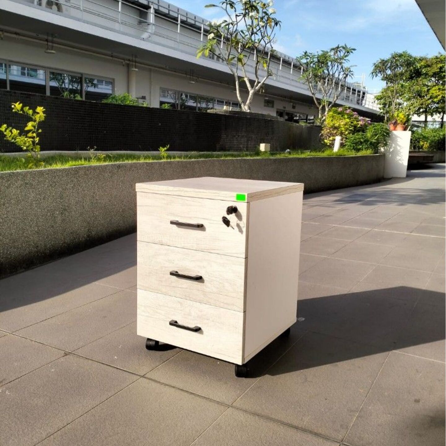 KUNIEL 3 Drawers Pedestal