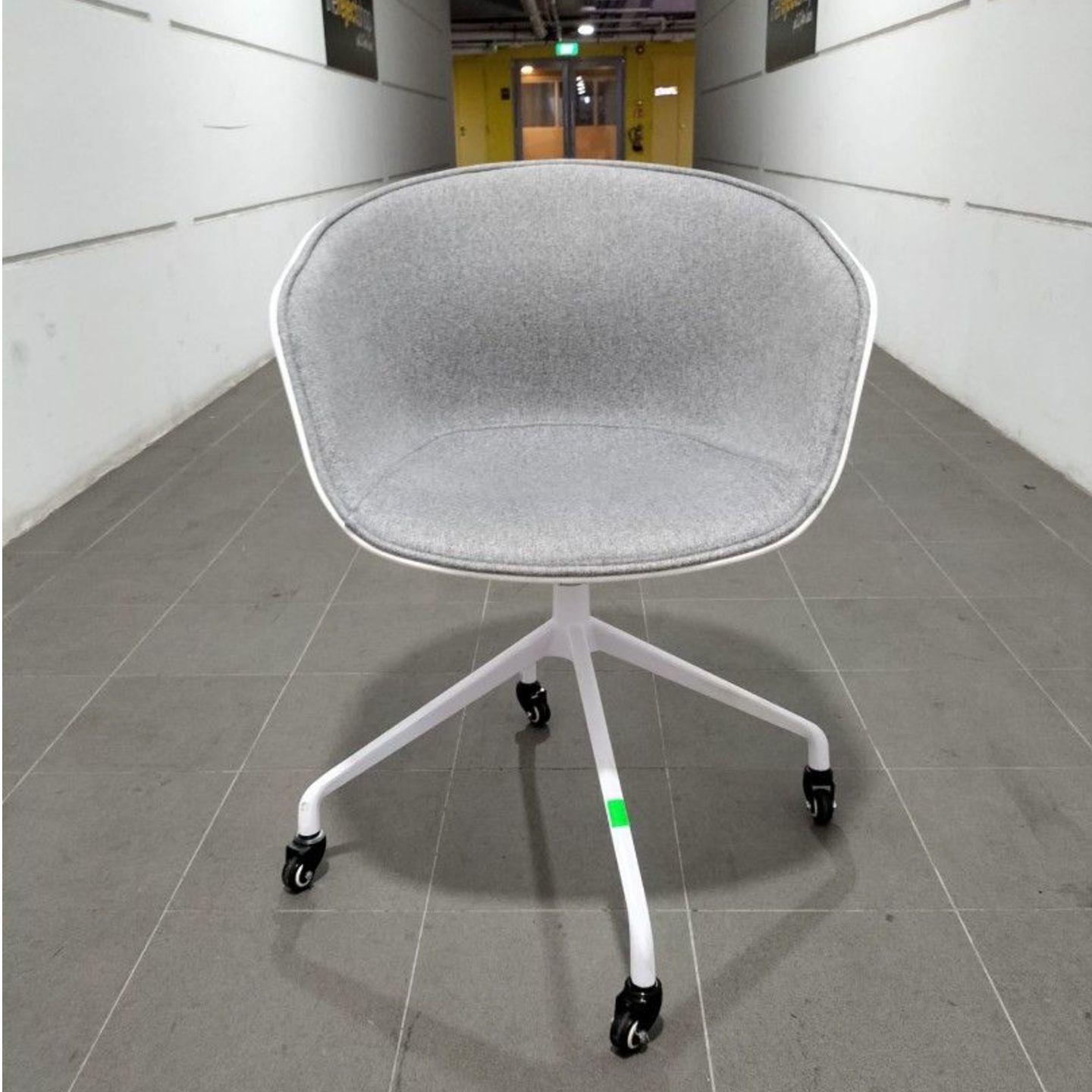 KOVJIC Office Chair in GREY & WHITE