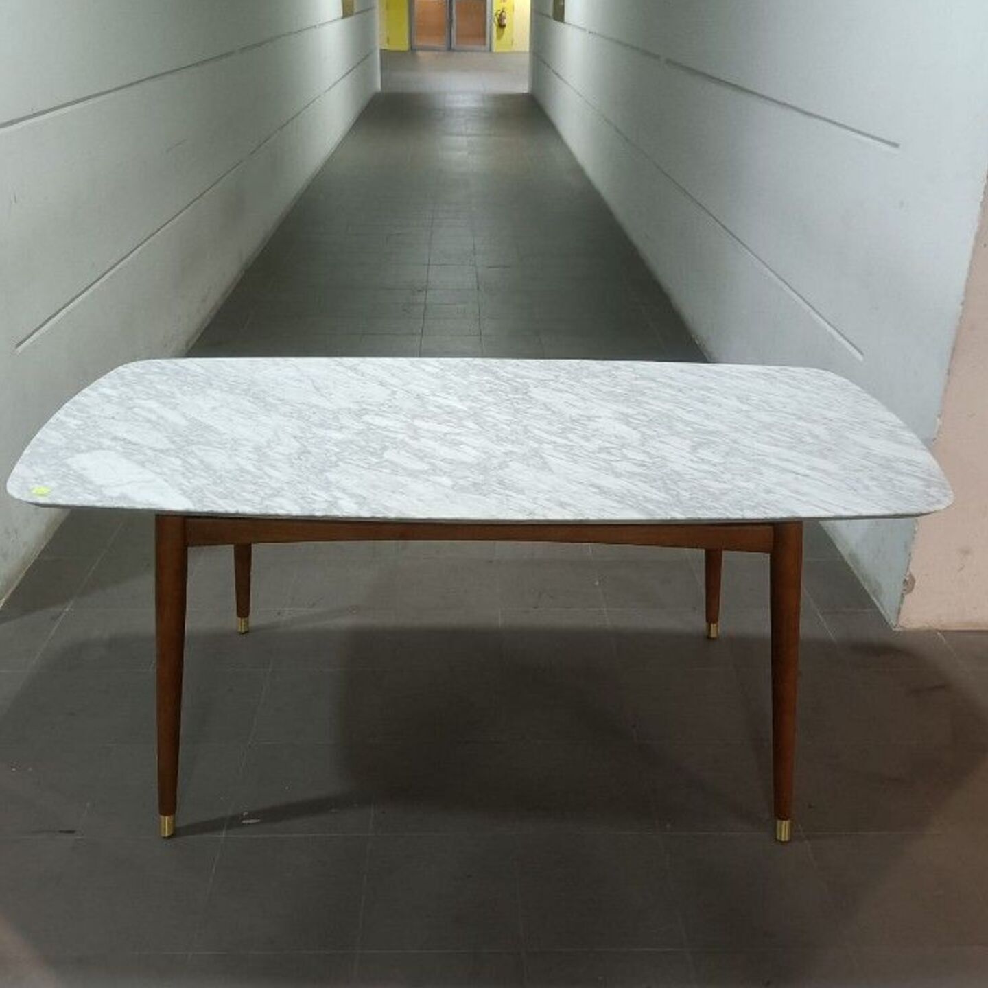 CHUNGHA Carrara Marble Dining Table with WALNUT Frame