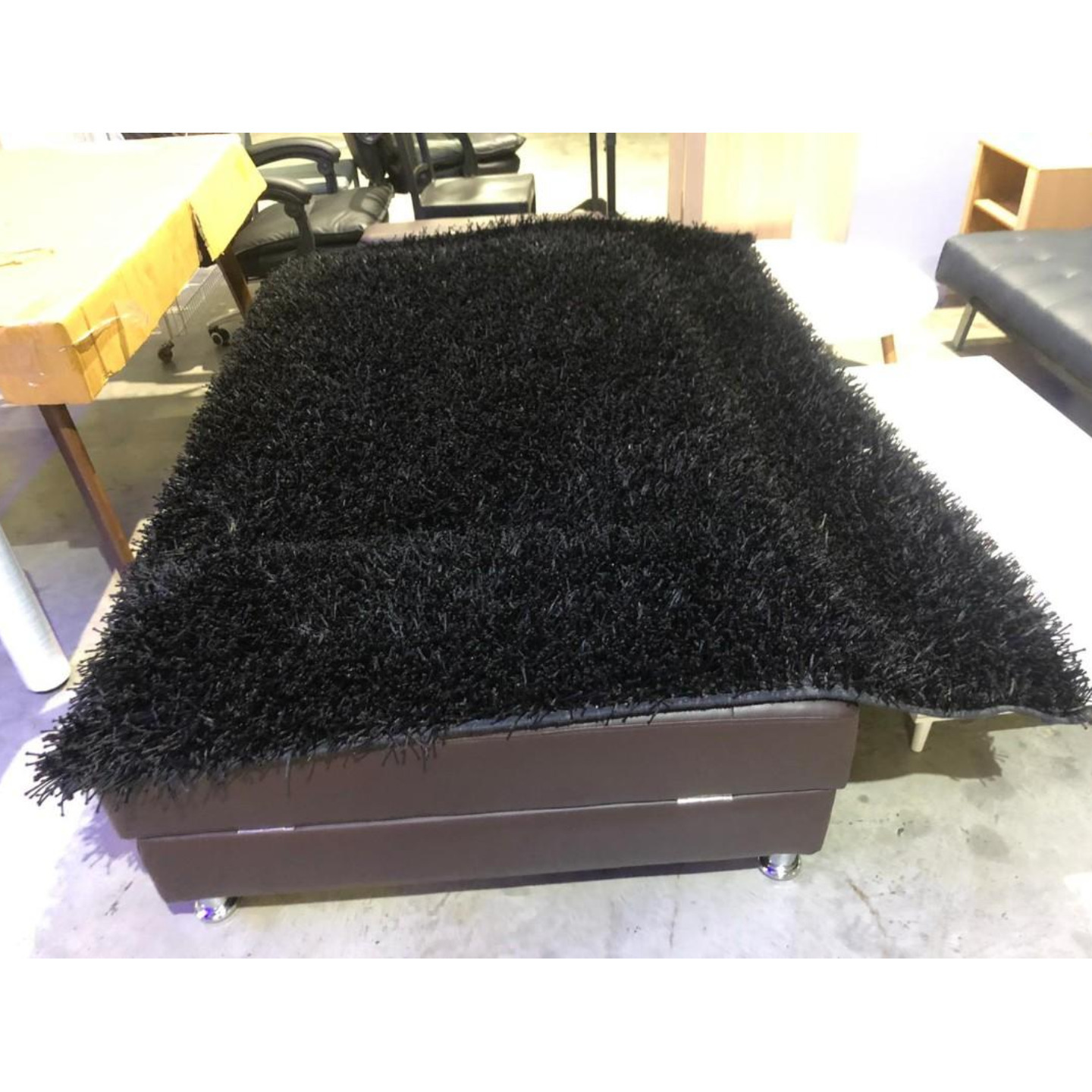 BRIGAL BLACK Carpet 1.4m x 2m