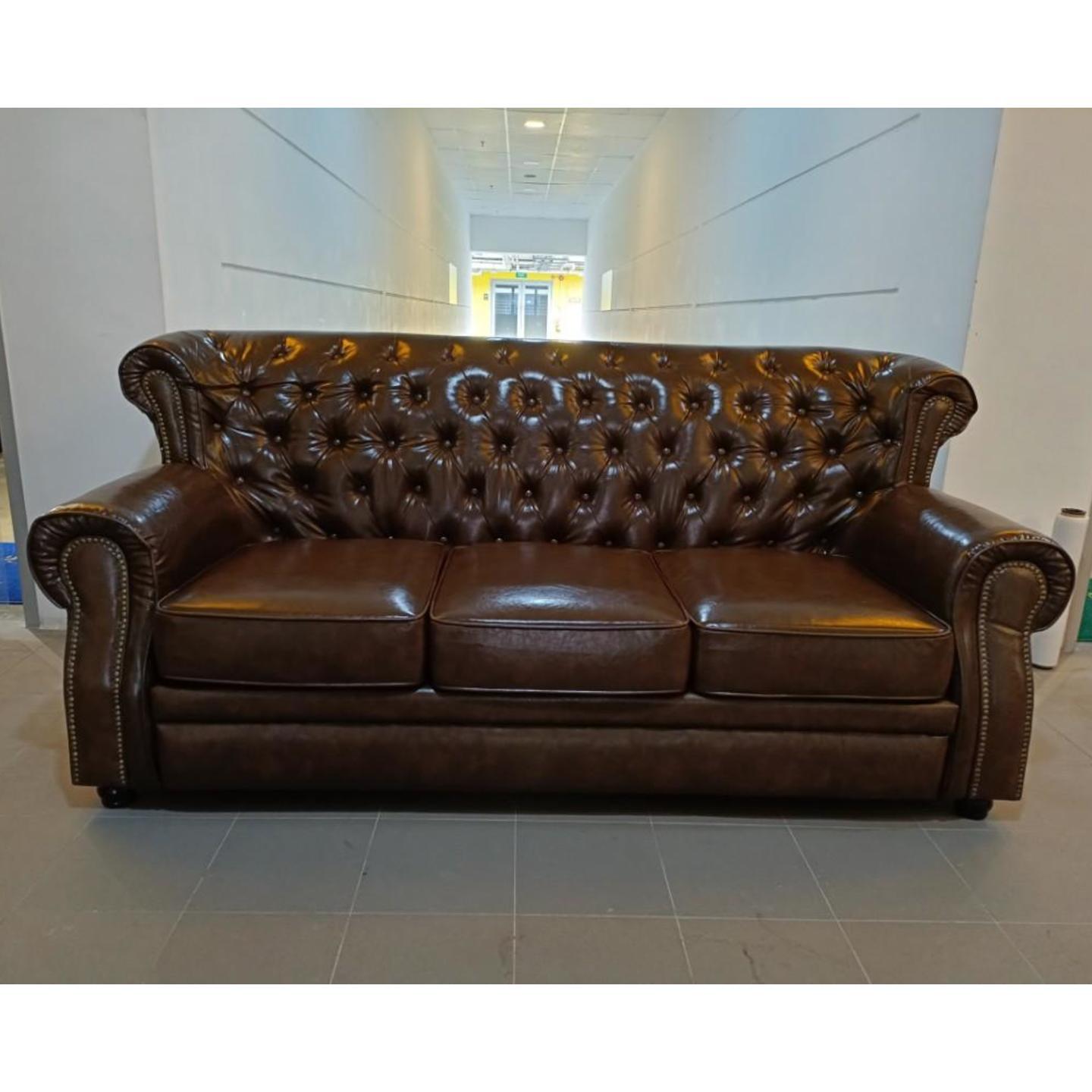 CLIVEREN 3 Seater Chesterfield High Back Sofa in DARK COCO BROWN PU