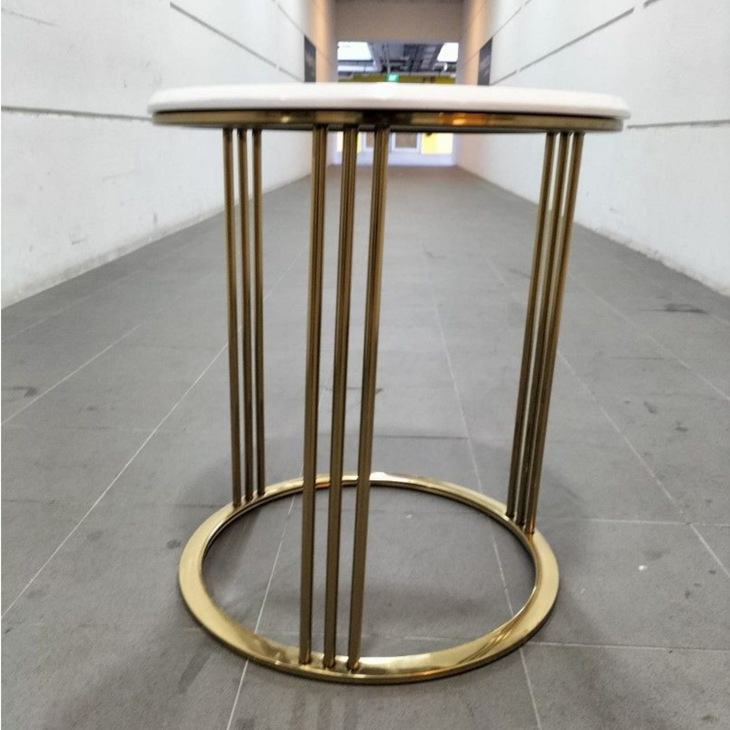 URBANA Side Table in WHITE & GOLD