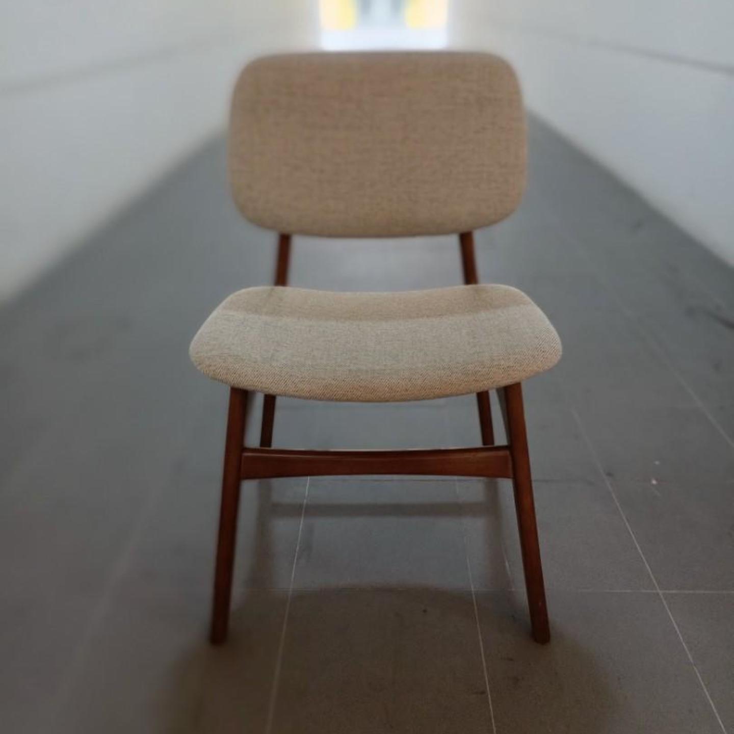 ROFA Solid Wood Chair in WALNUT & Grey Fabric