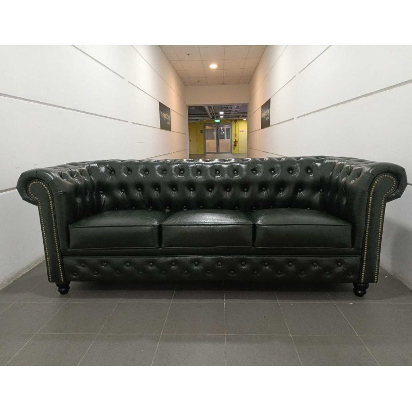 PRE ORDER SALVADORE X 3 Seater Chesterfield Sofa in EMERALD GREEN PU - Estimated Delivery by End of May 2023
