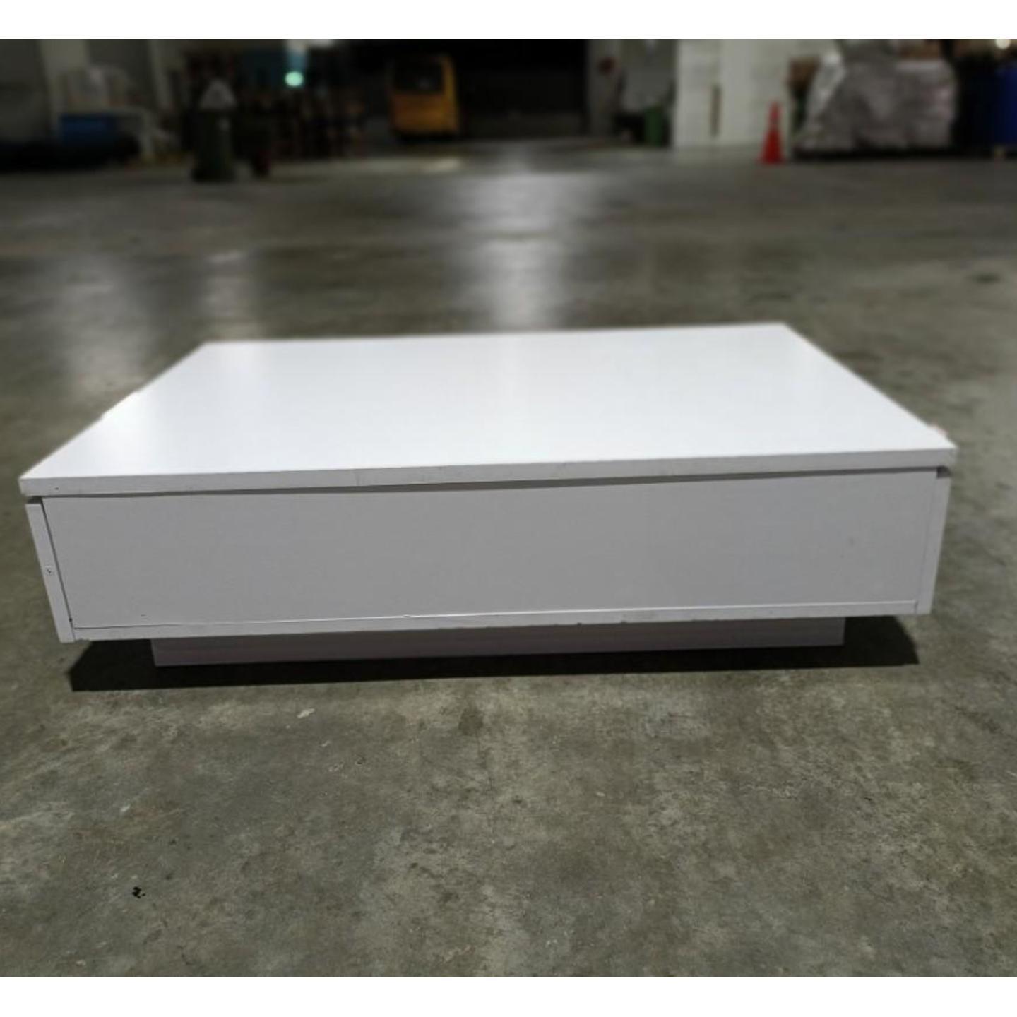 AXL Low Console Coffee Table in WHITE