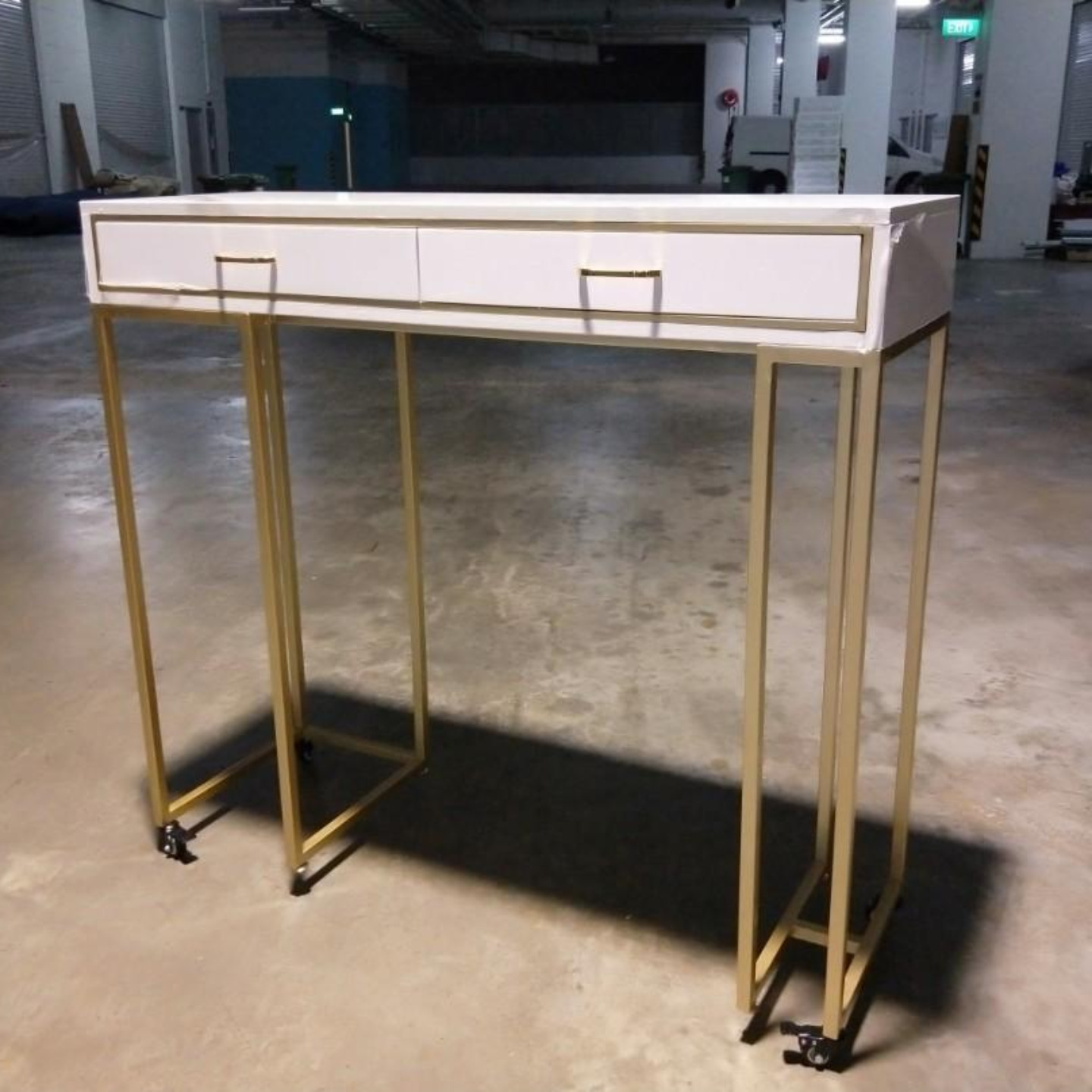 CRYSTIK Modern Hallway Console with Gold Frame on Wheels