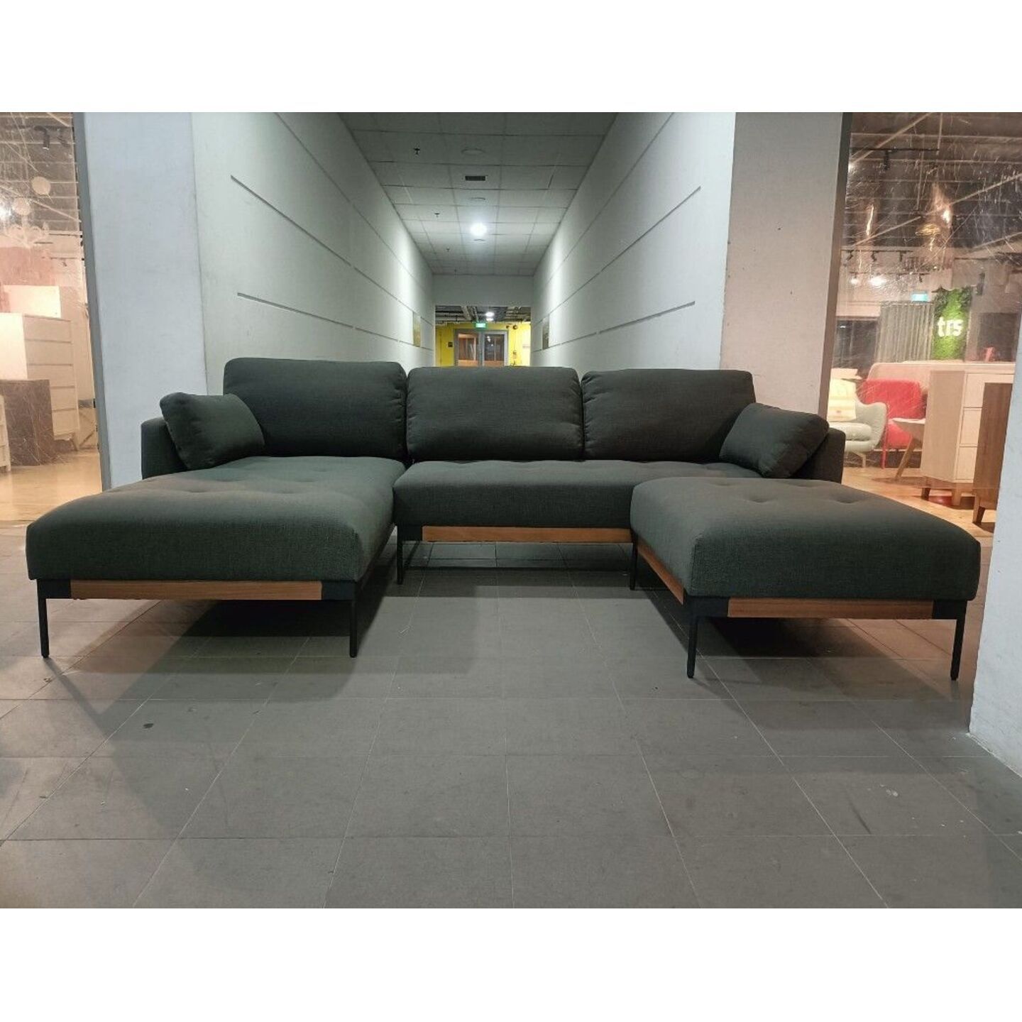 HAWKE Chaise Sectional L-Shaped Sofa with Ottoman in STONE GREY FABRIC