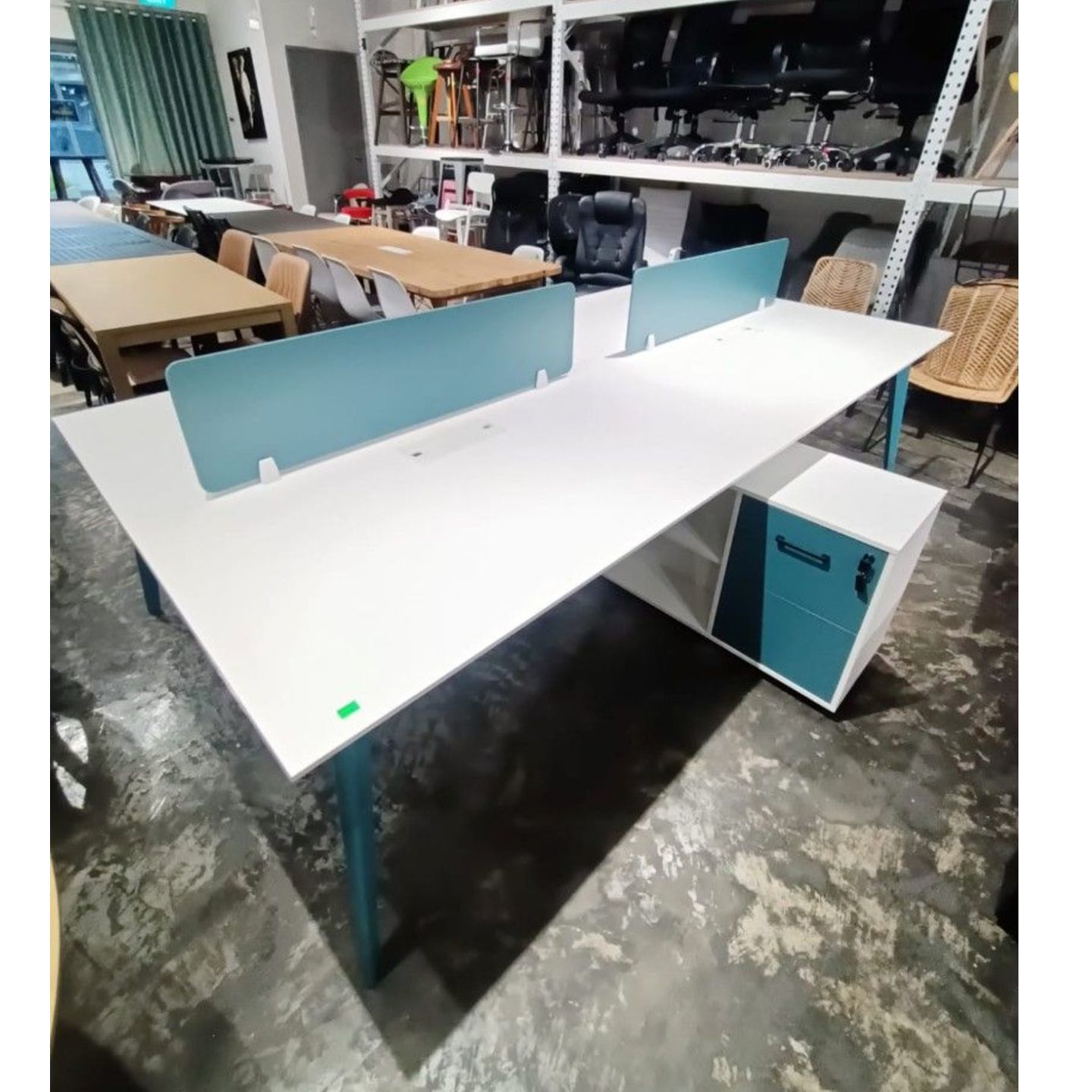 BASTIEN 4PAX Work Station in WHITE & TEAL GREEN
