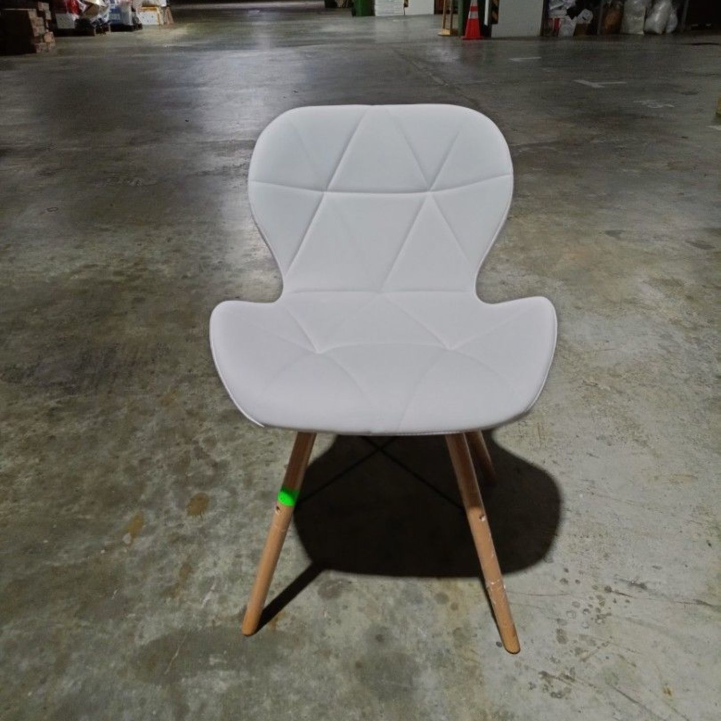 KYOCHI Chair in WHITE