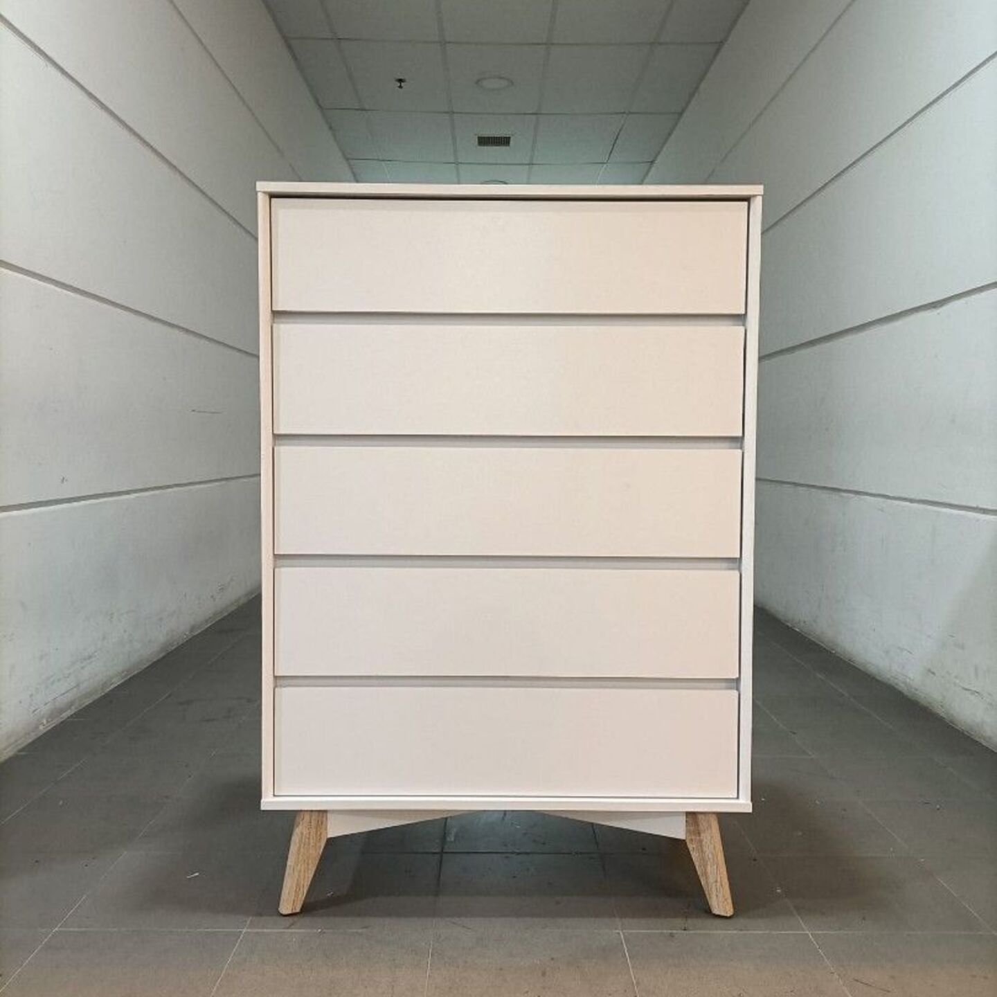 EMAK 5 Tier Chest of Drawers in WHITE