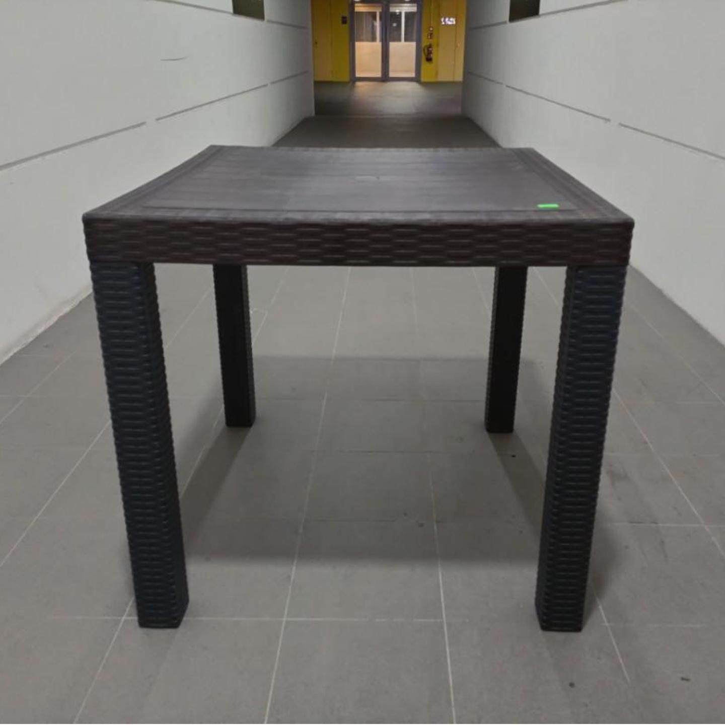 LORRAINE SQUARE Outdoor Dining Table in GREY