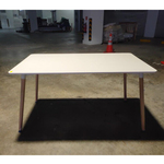 VIENNA Dining Table in WHITE (L)