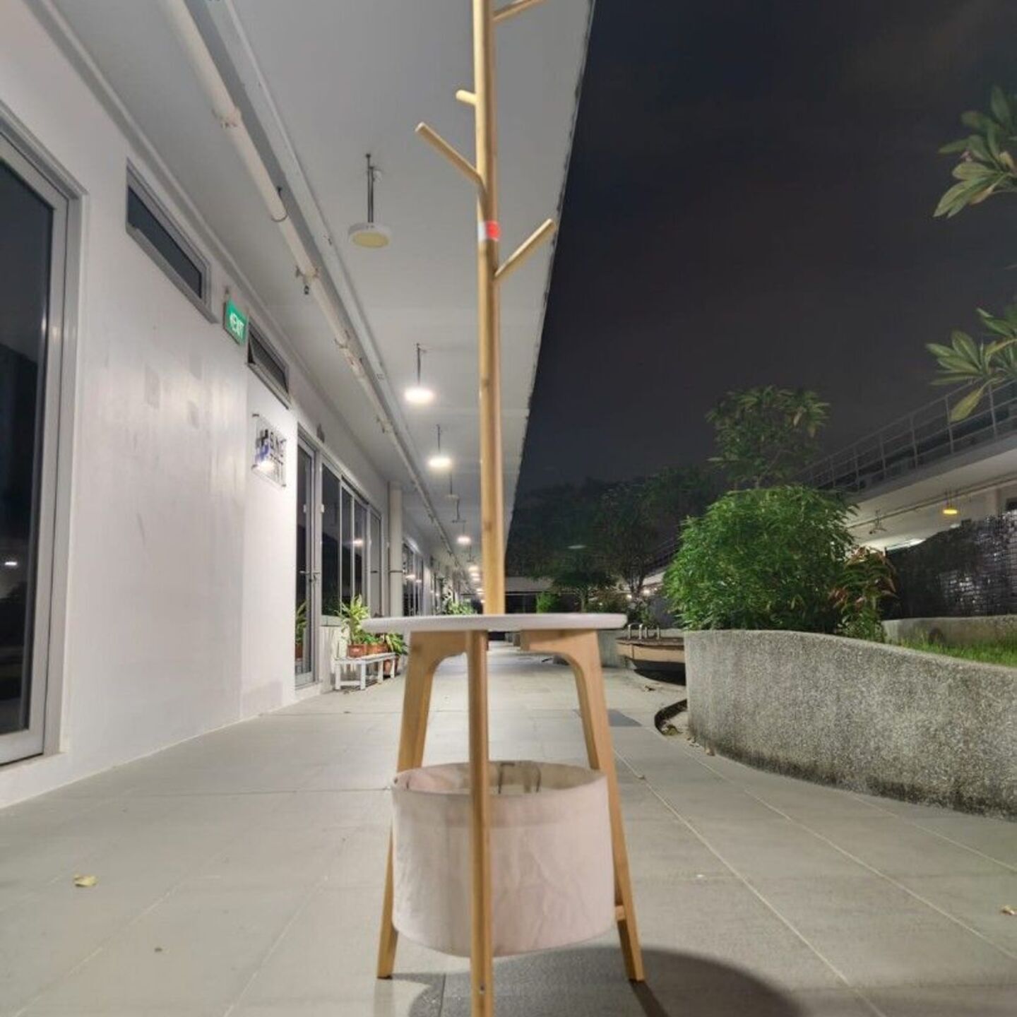 DATSUME Clothes Hanger with Basket