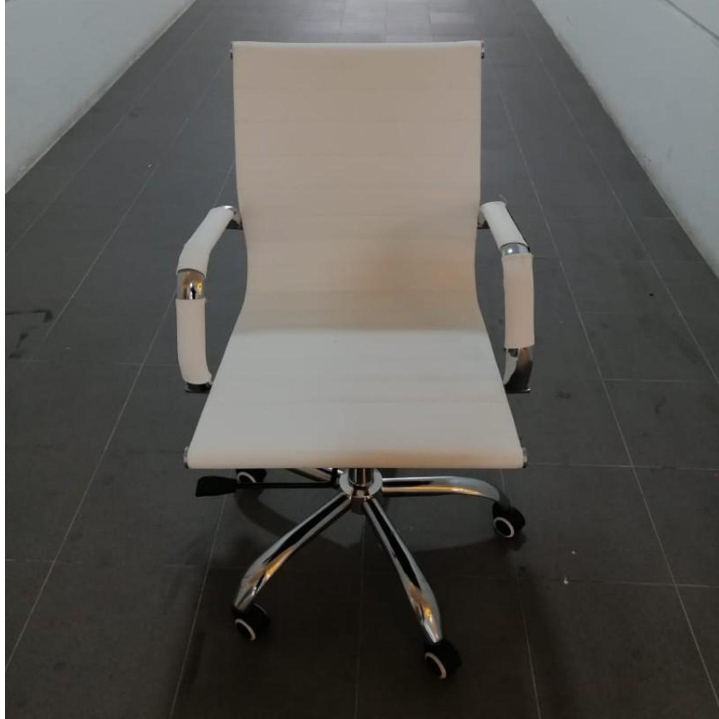 FIRE SALE PROMO - RAYS Lowback Office Chair in WHITE