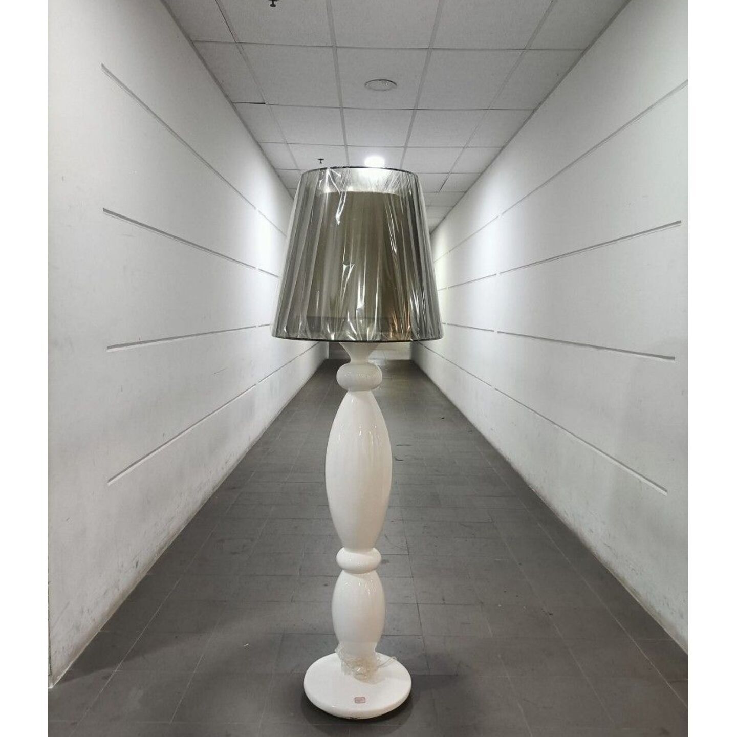 ROSANNE White Floor Standing Lamp with Shade MD30054-3-600
