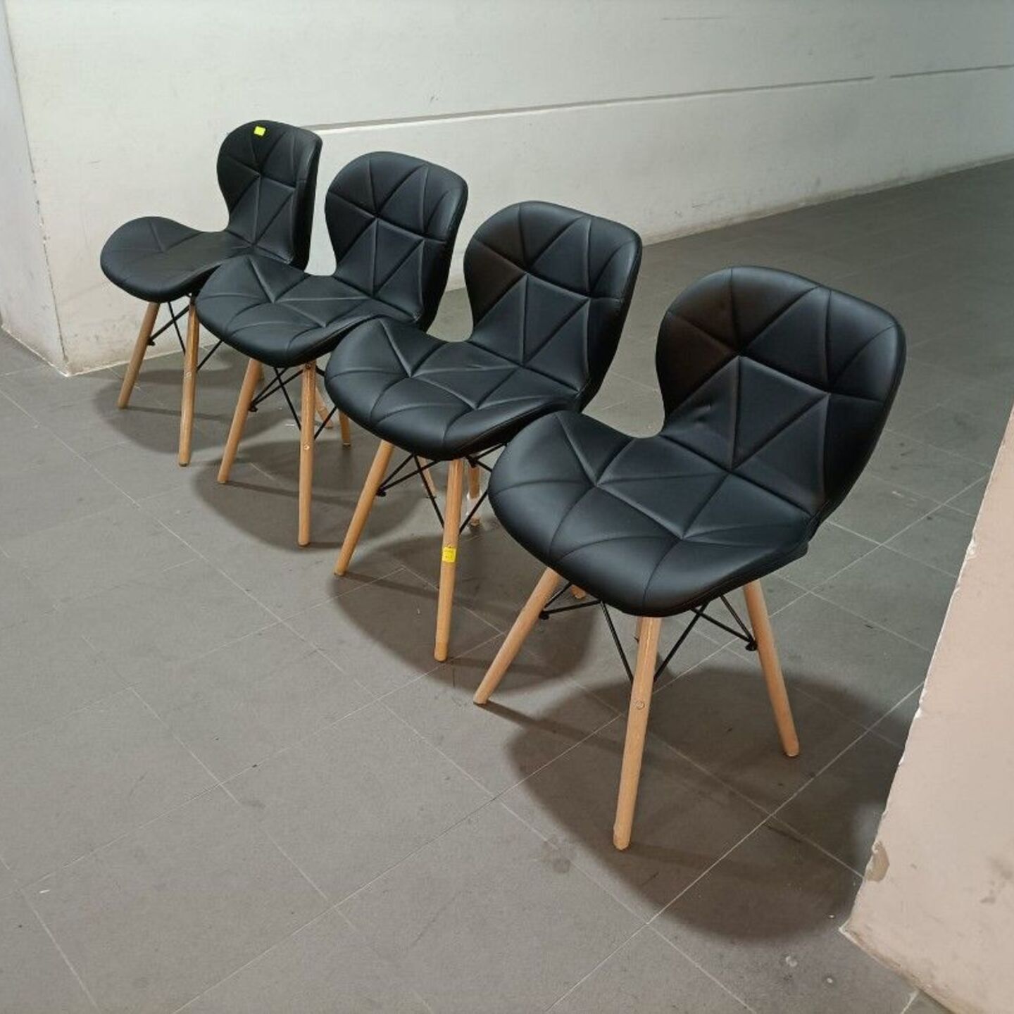 4 x KYOCHI Chairs in BLACK