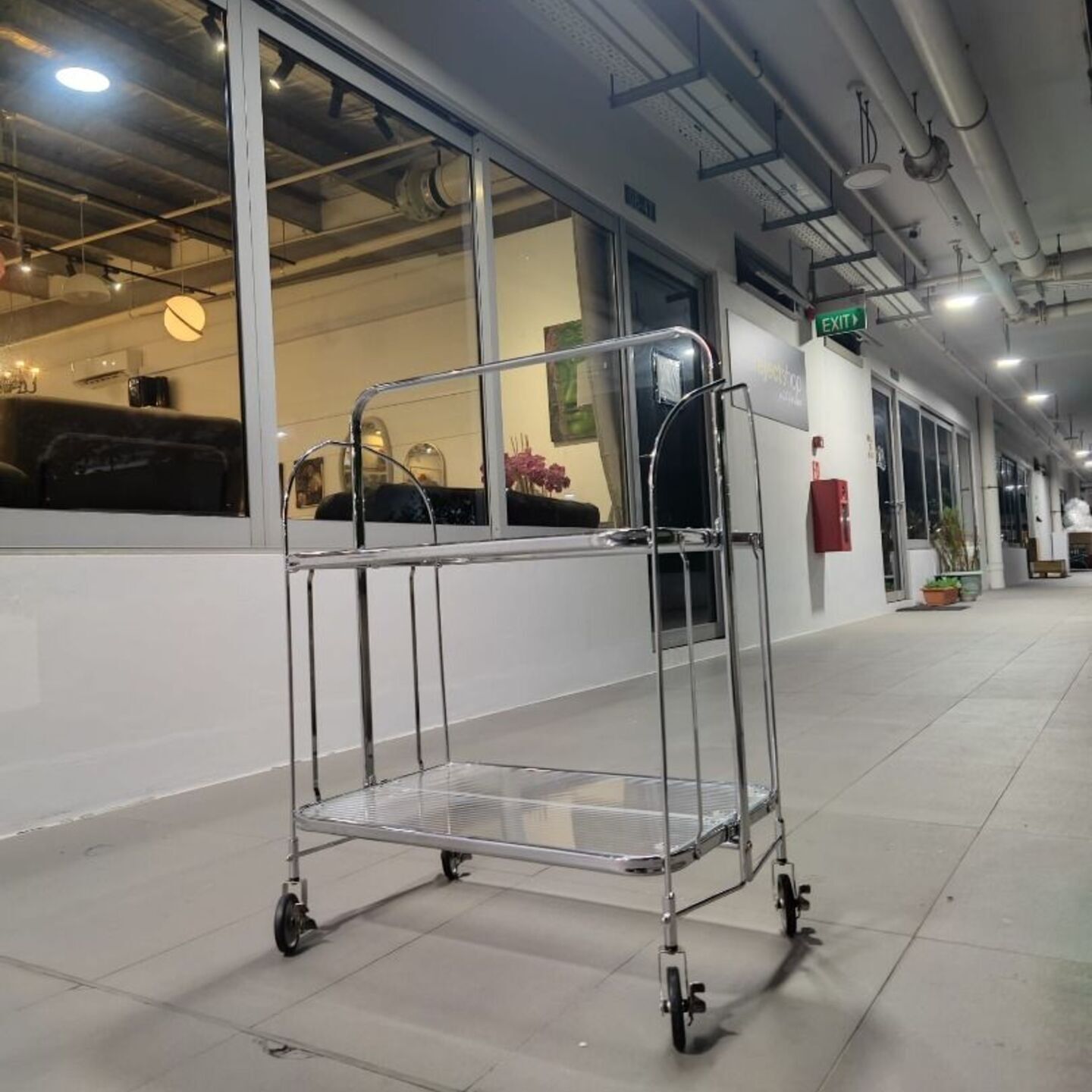 (ULTIMATED PRICE)TOMORI Foldable Trolley (Transparent)
