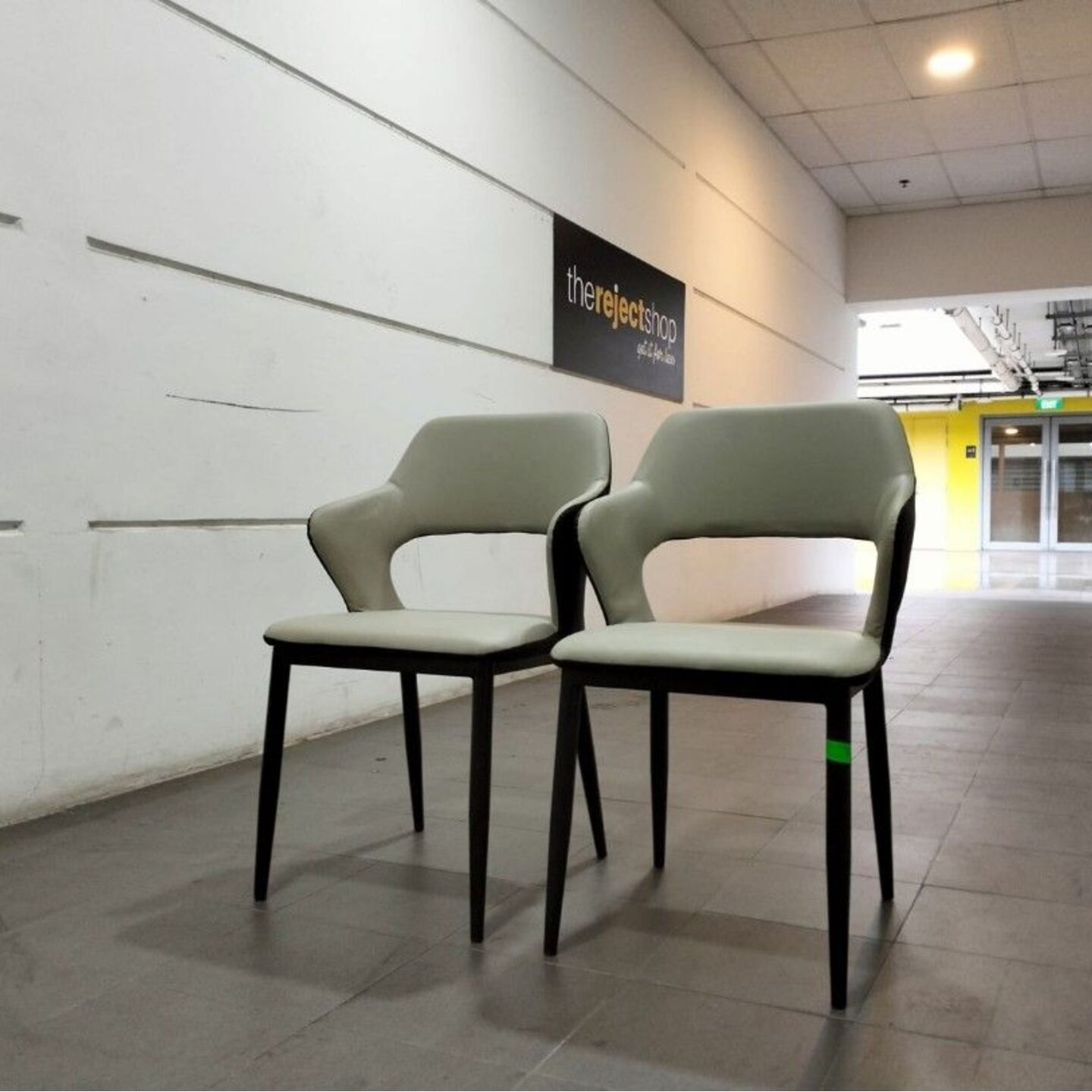 NIMOY Dining Armchairs (set of 2)