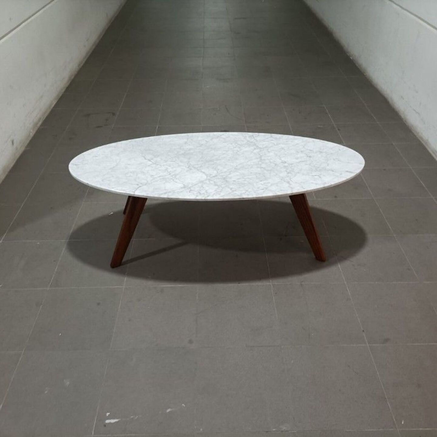PEONY OVAL Coffee Table in CARRARA WHITE MARBLE