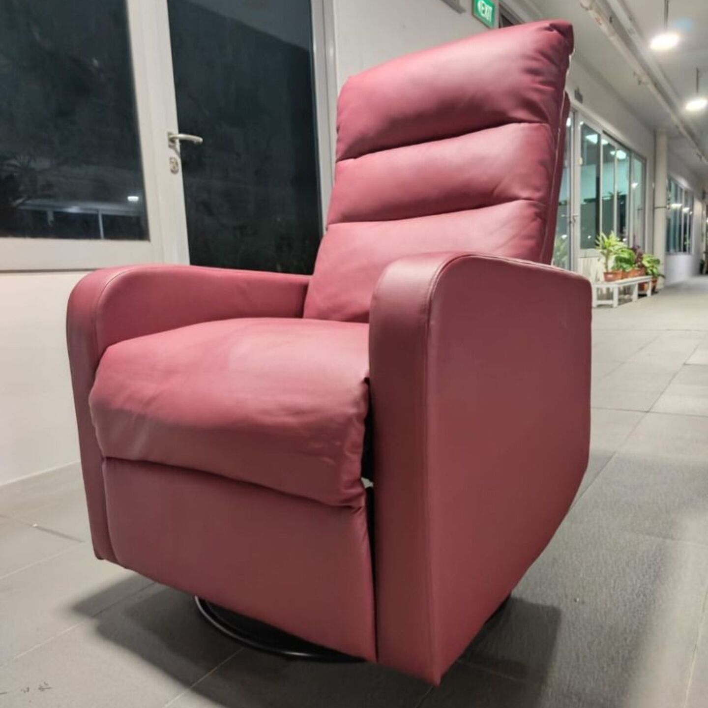 RAXO Swivel Base Recliner Armchair in RED PU