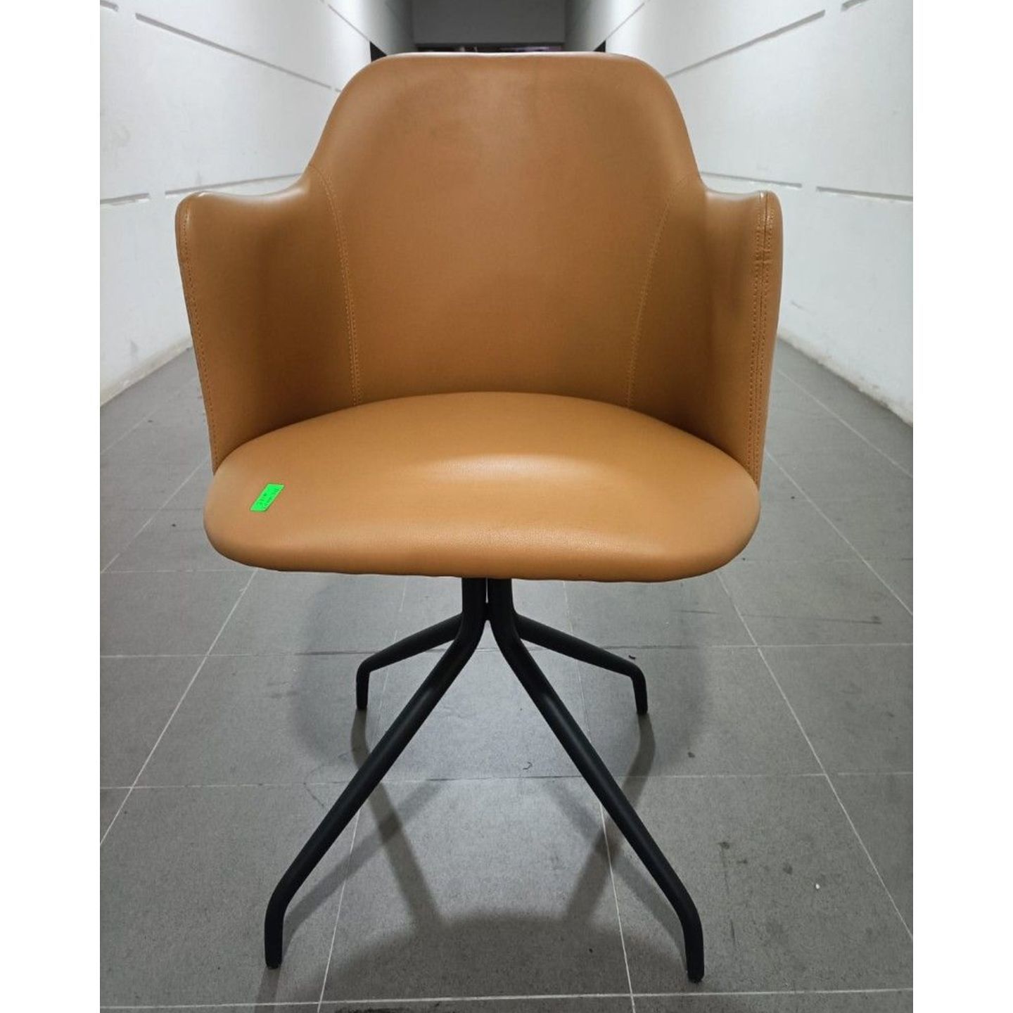 BOSA Chair in BROWN (one piece only)