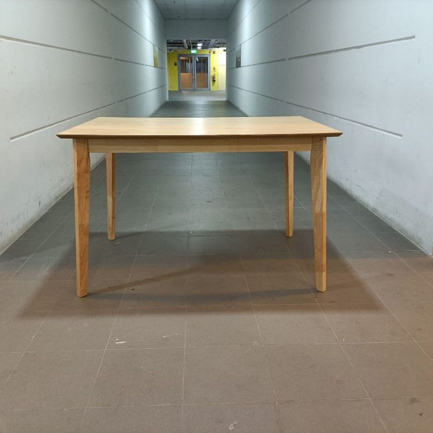 FIRE SALE PROMO - TITAN II Dining Table in OAK