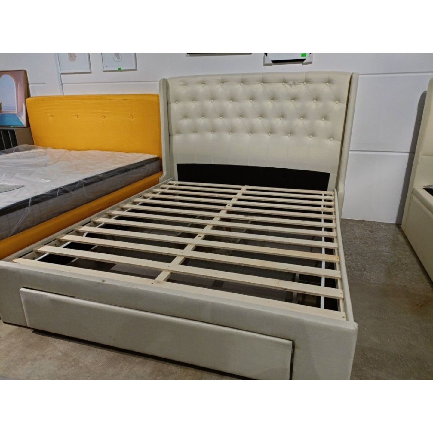 DEVER Queen Size Bedframe with Storage Drawers