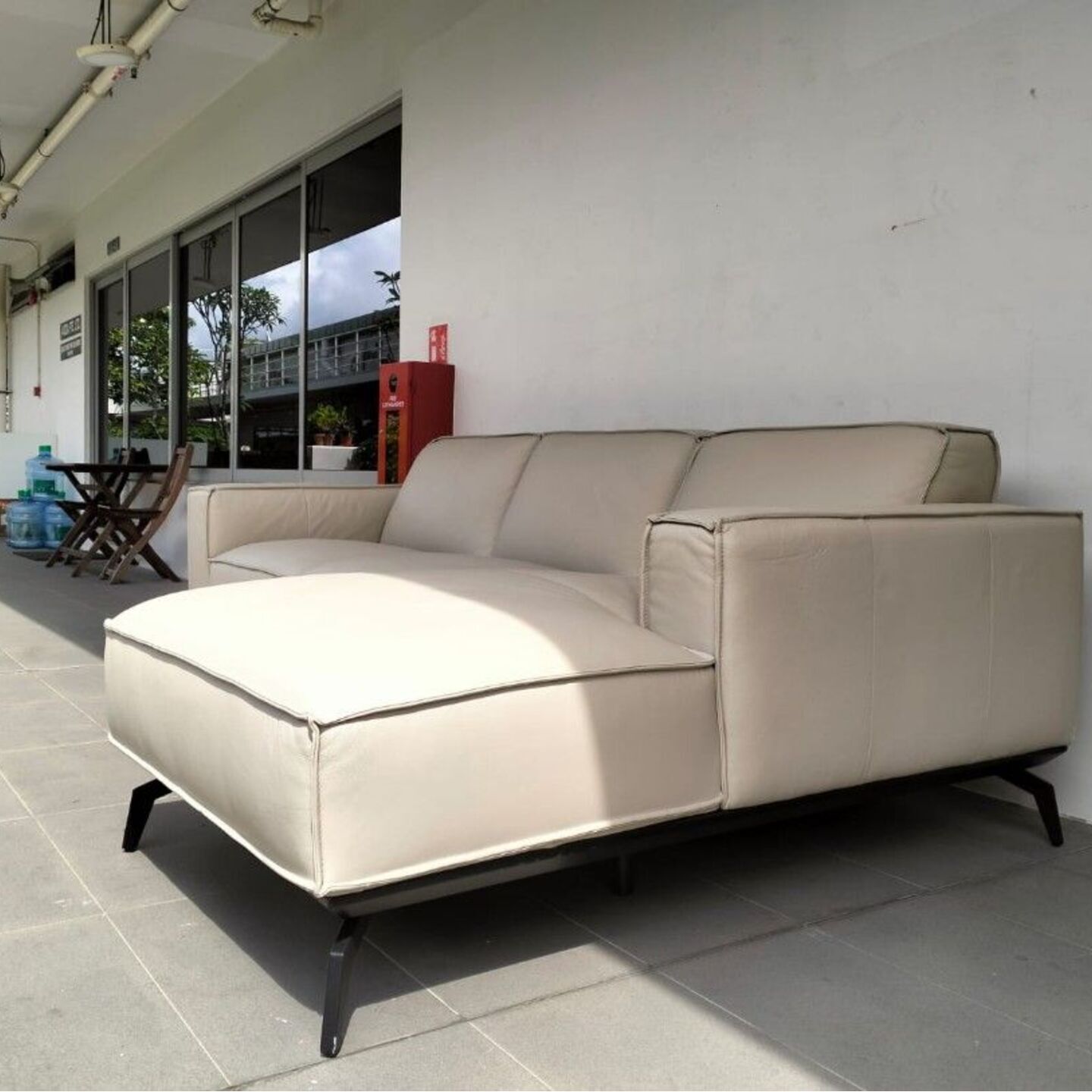 STEFFANINA L-Shaped Full Leather Sofa with Chaise on Left when Seated