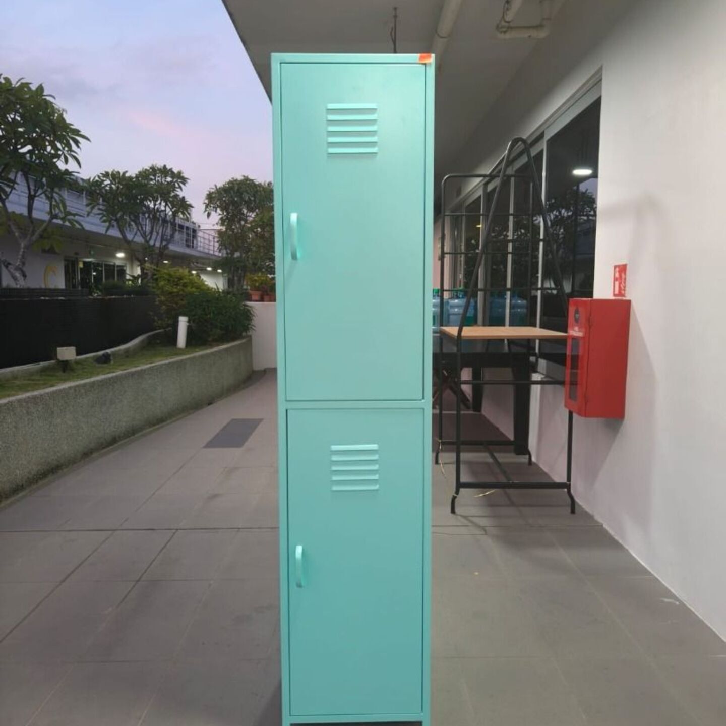 LEFKADA Slim 2-Doors Cabinet with Hanger