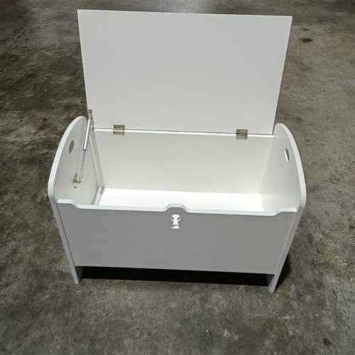 JERVI Storage Bench in WHITE