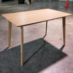RACH Dining Table in OAK - M